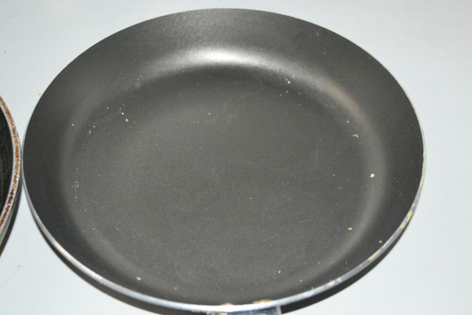 3 x Commercial Cooking Pans - Ref: CB136 - CL425 - Location: Altrincham WA14 - Used In Good Conditio - Image 9 of 10