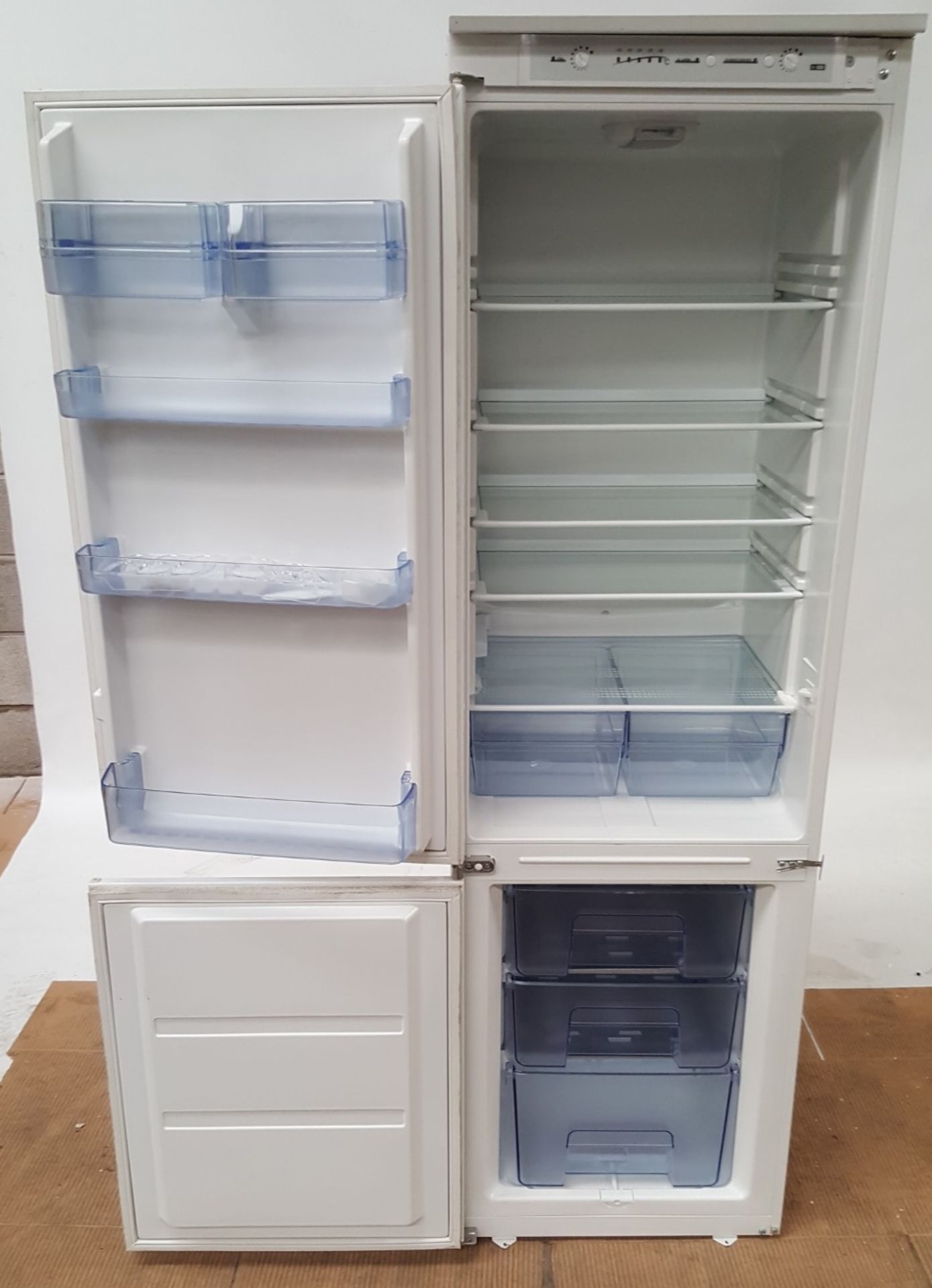 1 x Prima Integrated 70/30 Frost Free Fridge Freezer LPR472A1 - Ref BY187 - Image 4 of 6