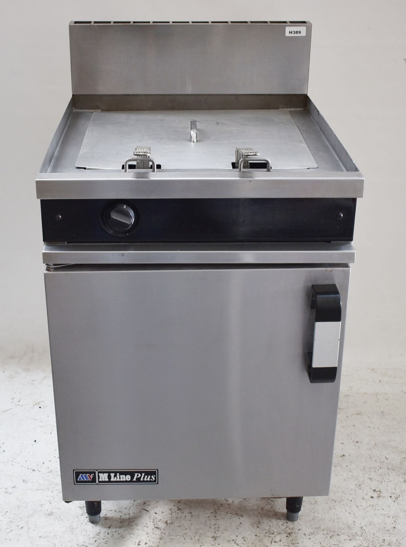 1 x Moorwood Vulcan Freestanding Deep Fat Fryer Commercial Double Fryer - Model 60F-D - Natural