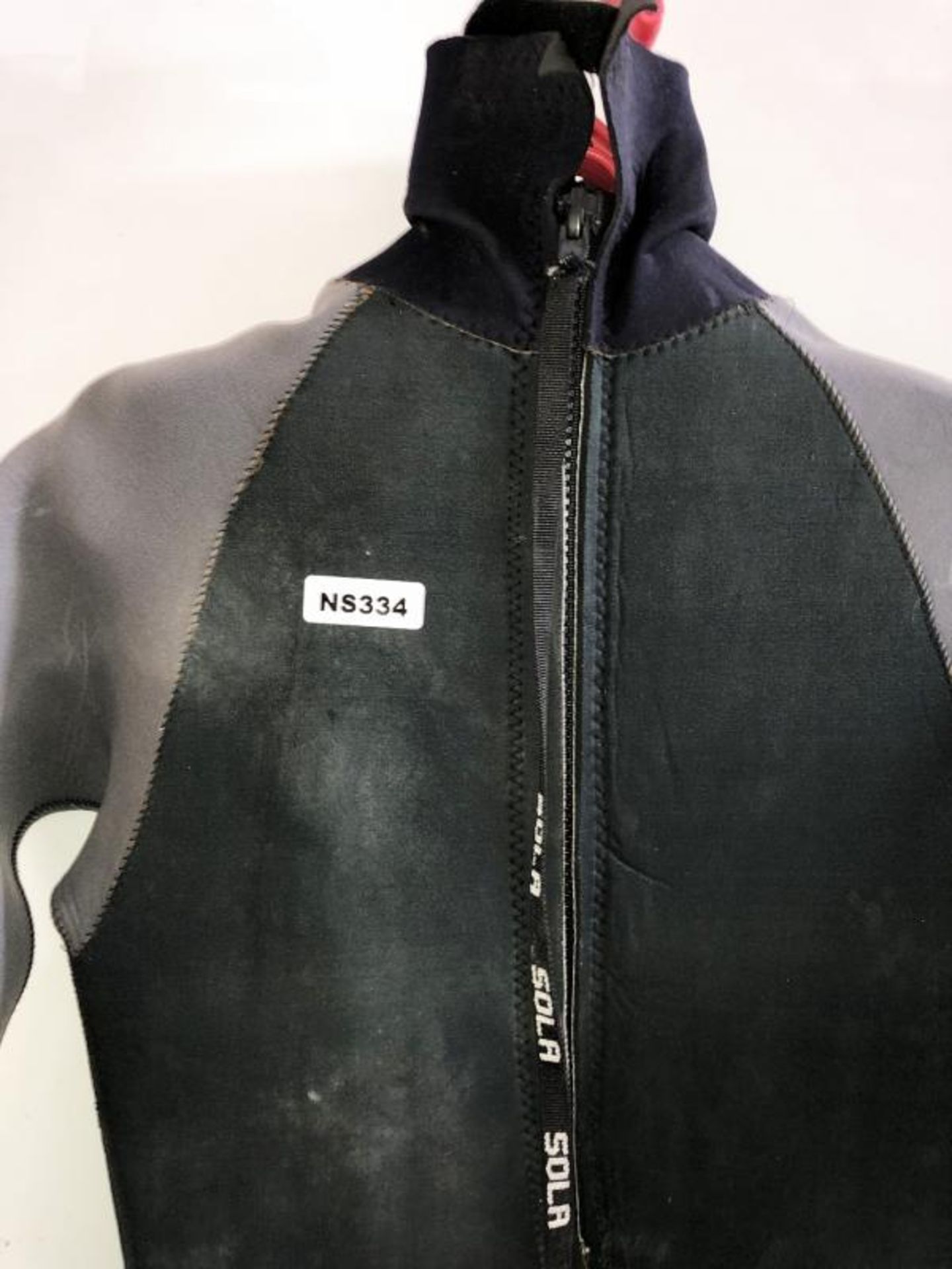 1 x Grey and Black Sola Thousand Island Diving Wetsuit - Ref: NS334 - CL349 - Location: Altrincham W - Image 4 of 5