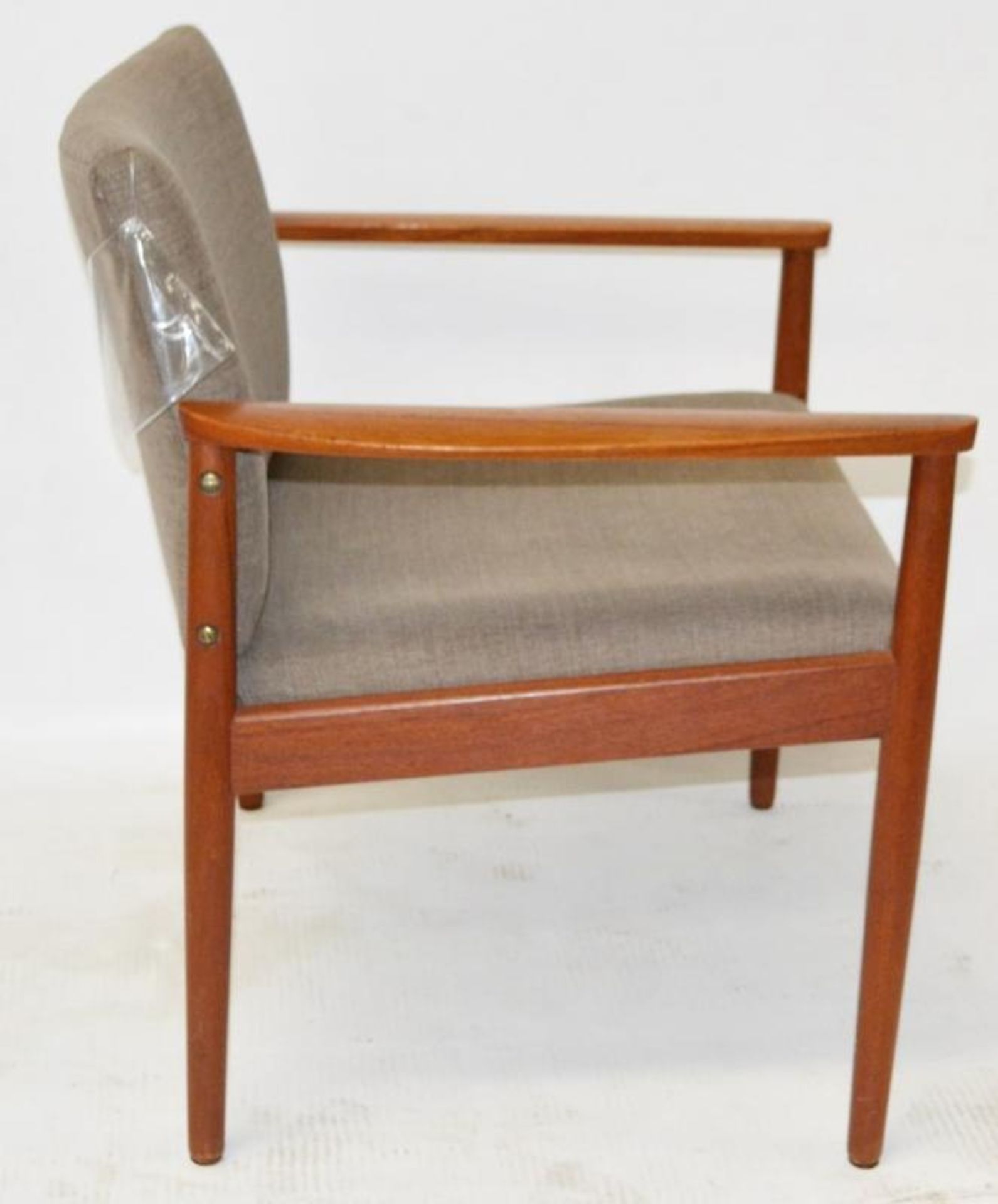1 x JAB King Upholstery Mid Century Chair Hot Madison Reloaded Fab - Dimensions (approx): W68 x D57, - Image 5 of 6