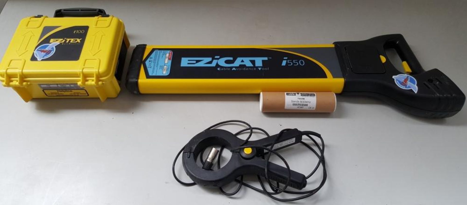 1 x Ezicat i550 Locator, Ezitex T100 Genny , Dual Frequency Sonde &amp; Ezicat Signal Clamp - Ref R
