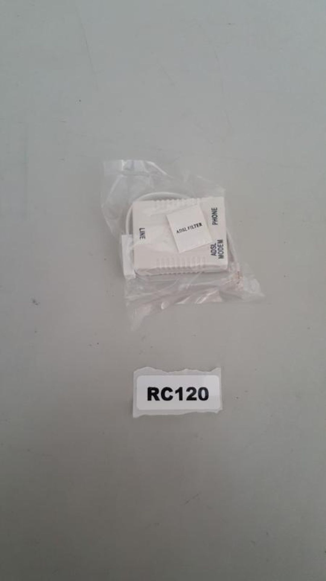 45 x ADSL Filters - Ref RC120 - CL011 - Location: Altrincham WA14 As per our terms and conditions - Bild 2 aus 2