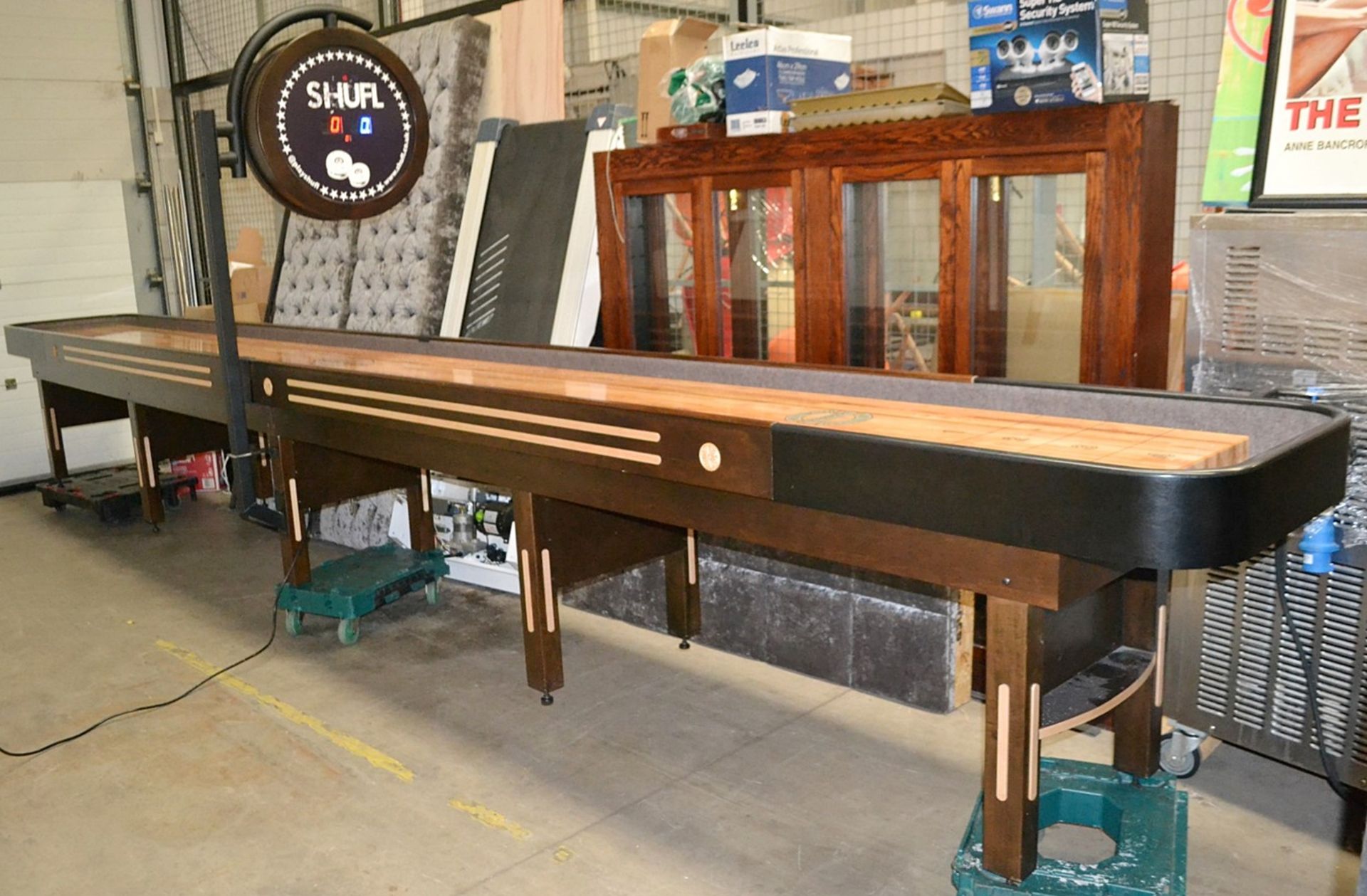 1 x 22-Foot 'Grand Champion Nordic Edition' Elite Shuffleboard Table With Electronic Scoreboard - Image 8 of 12