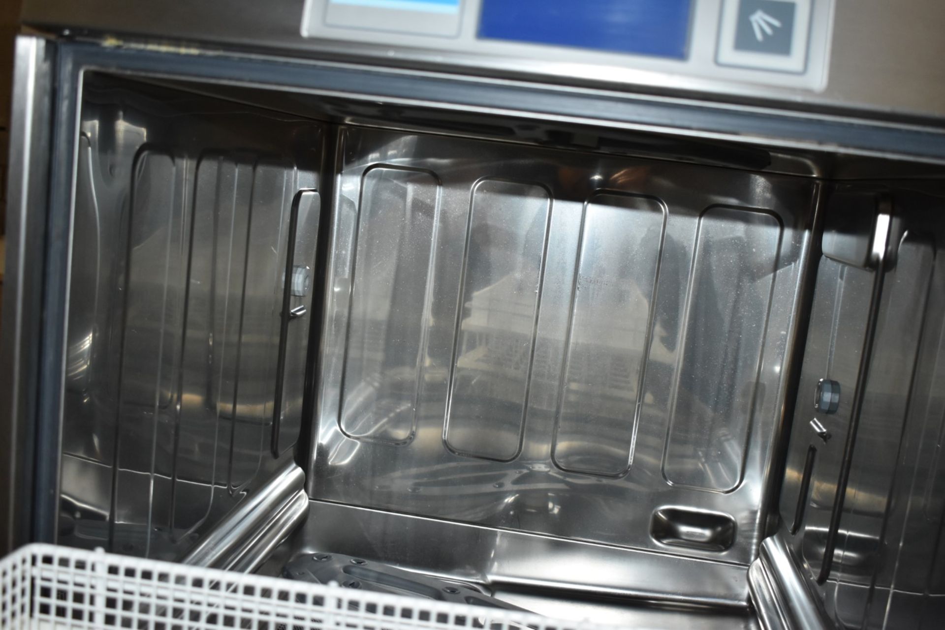 1 x Winterhalter UC-L Undercounter Commercial Dishwasher - 2014 Model With 3 Phase Power - Stainless - Image 14 of 15