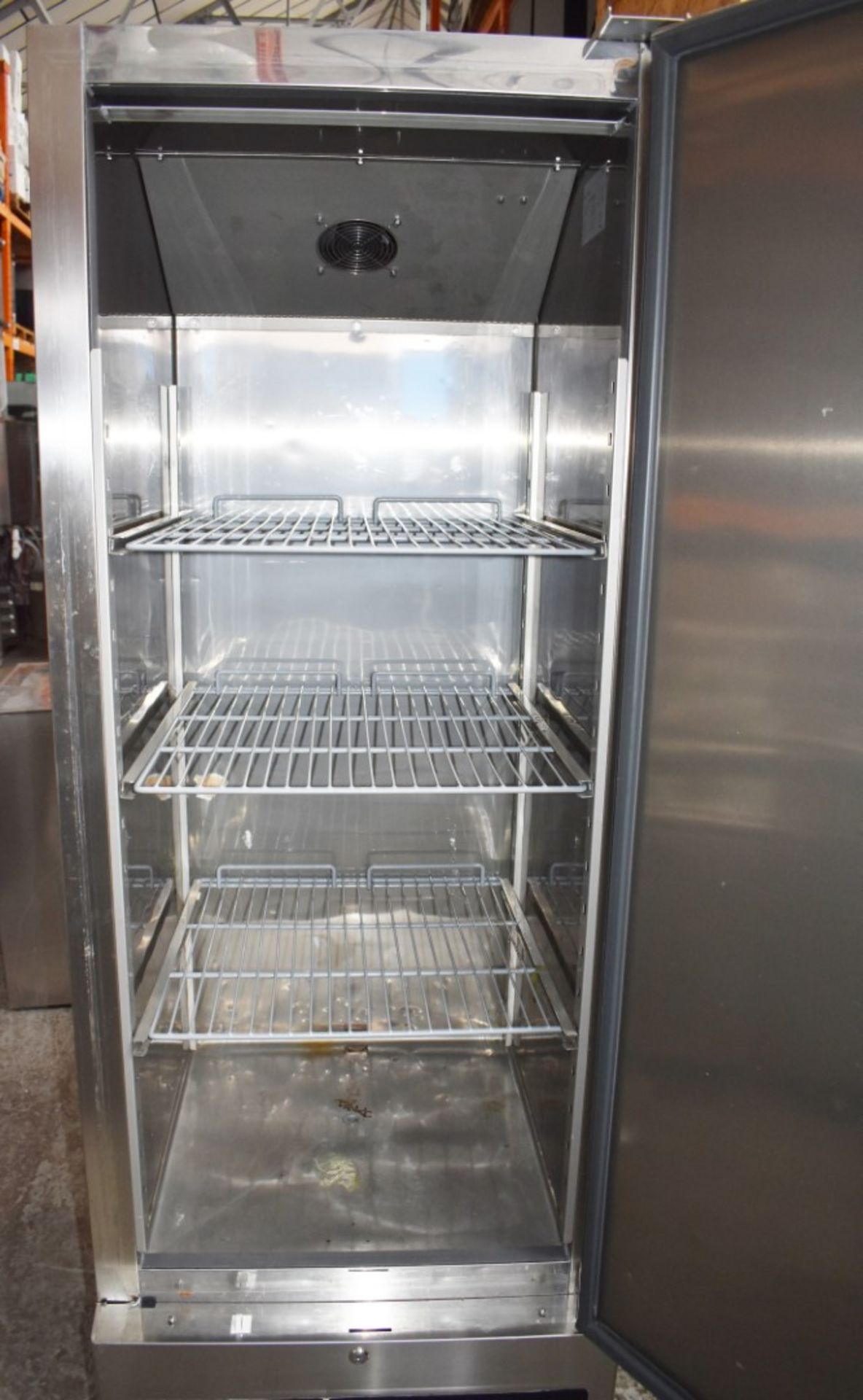 1 x Blizzard BCC400 Upright Commercial Fridge - Stainless Steel Finish - 230v - H200 x W68 x D71 cms - Image 7 of 7