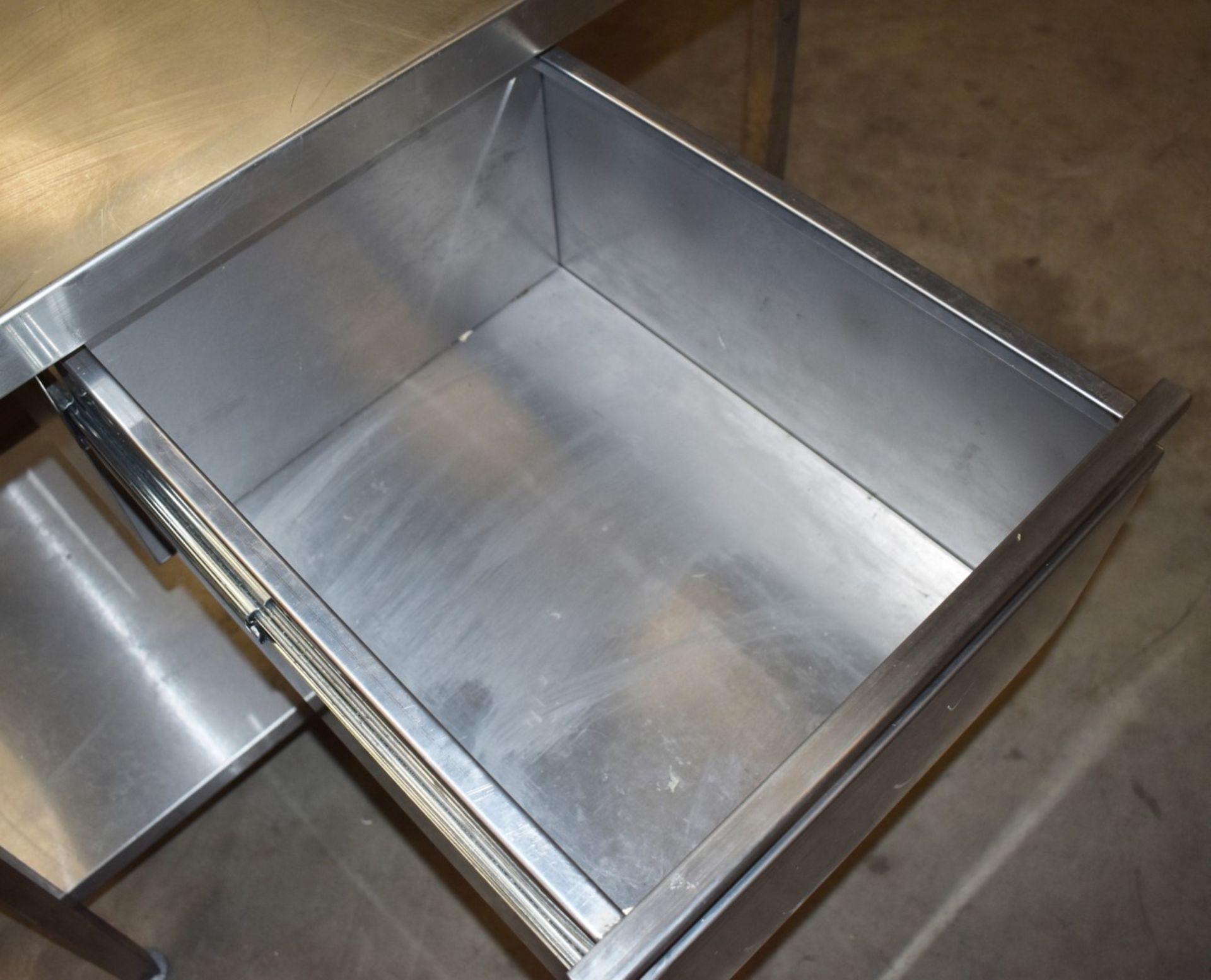 1 x Stainless Steel Prep Bench With Undershelf, Upstand and Central Drawer - H86 x W100 x D70 - Image 3 of 6