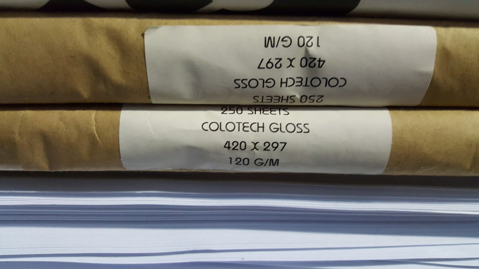 1 x Joblot Of Various Packs Of Paper (35+ Packs) - CL011 - Location: Altrincham WA14 - REF: Ref709 - Image 8 of 10