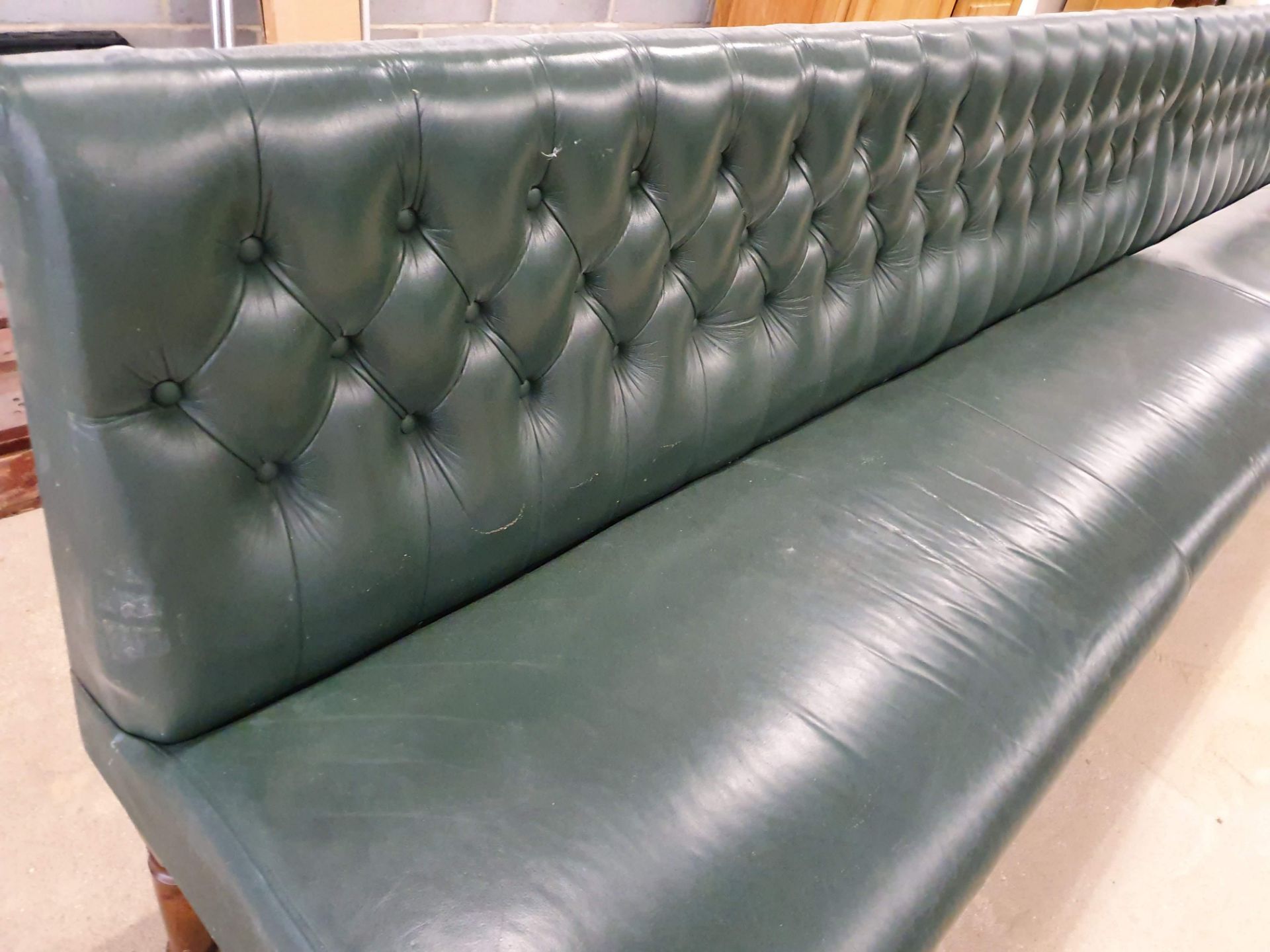 1 x Restaurant Seating Bench Upholstery in Green With Studded Back and Oak Turned Legs - H91 - Image 7 of 10