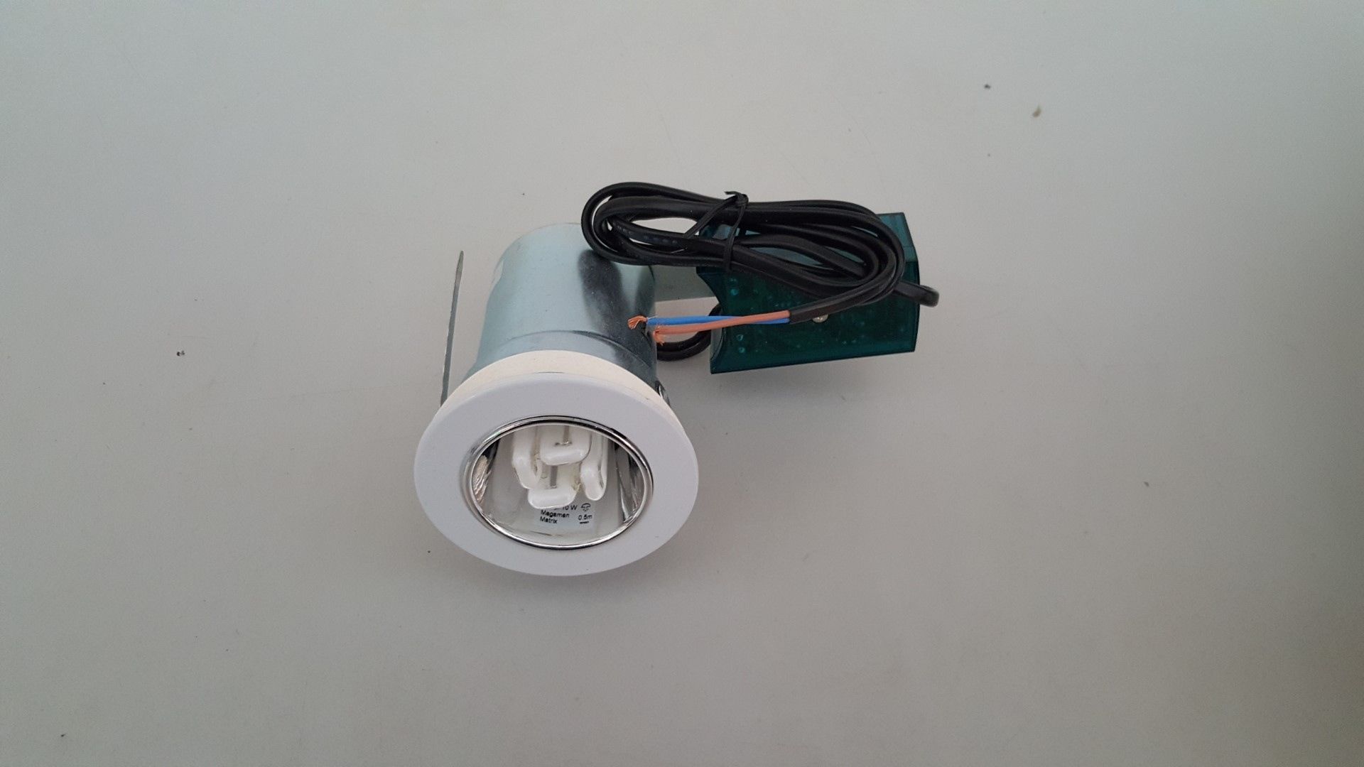 1 x IBL Lighting Downlight, Fixed HF c/w Lamp - Ref RC129 - CL011 - Location: Altrincham WA14 - Image 3 of 3