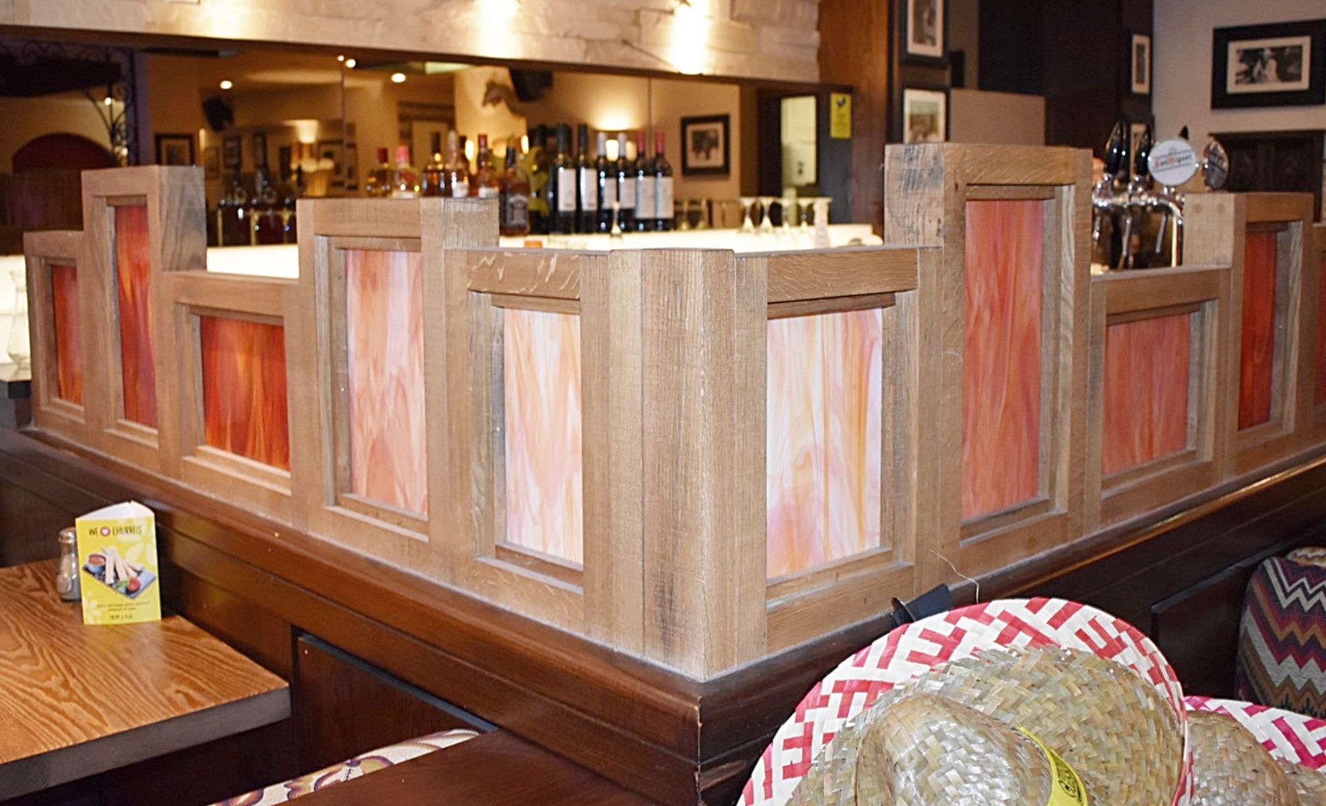 1 x L-Shaped Privacy Divider Featuring Rustic Wooden Framing And Coloured Inlays - Image 6 of 9