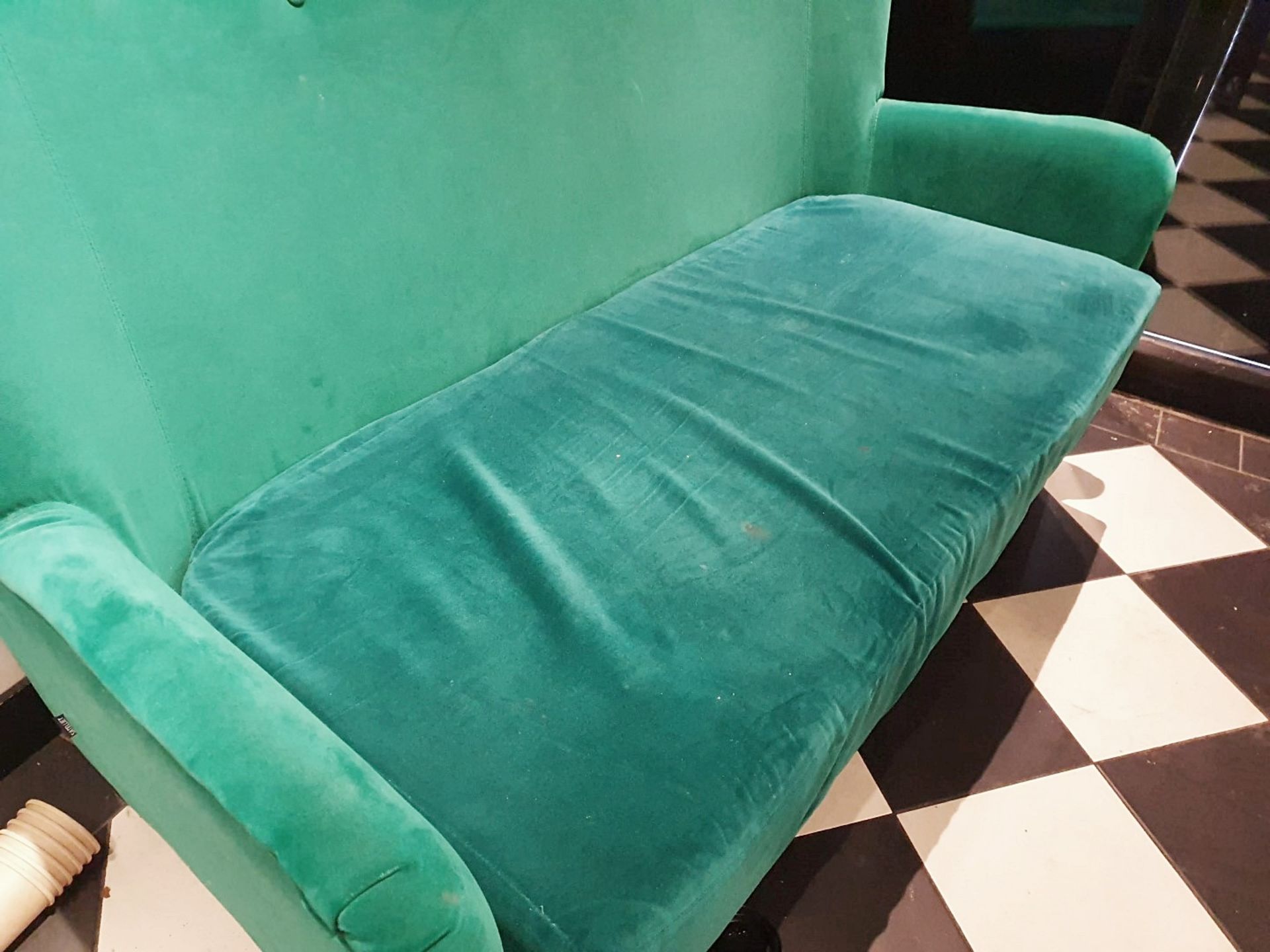 1 x Satelliet Retro 1960's Style High Back Sofa in Green - H110 x W158 x D70 cms - Ref PA133 - CL463 - Image 3 of 4