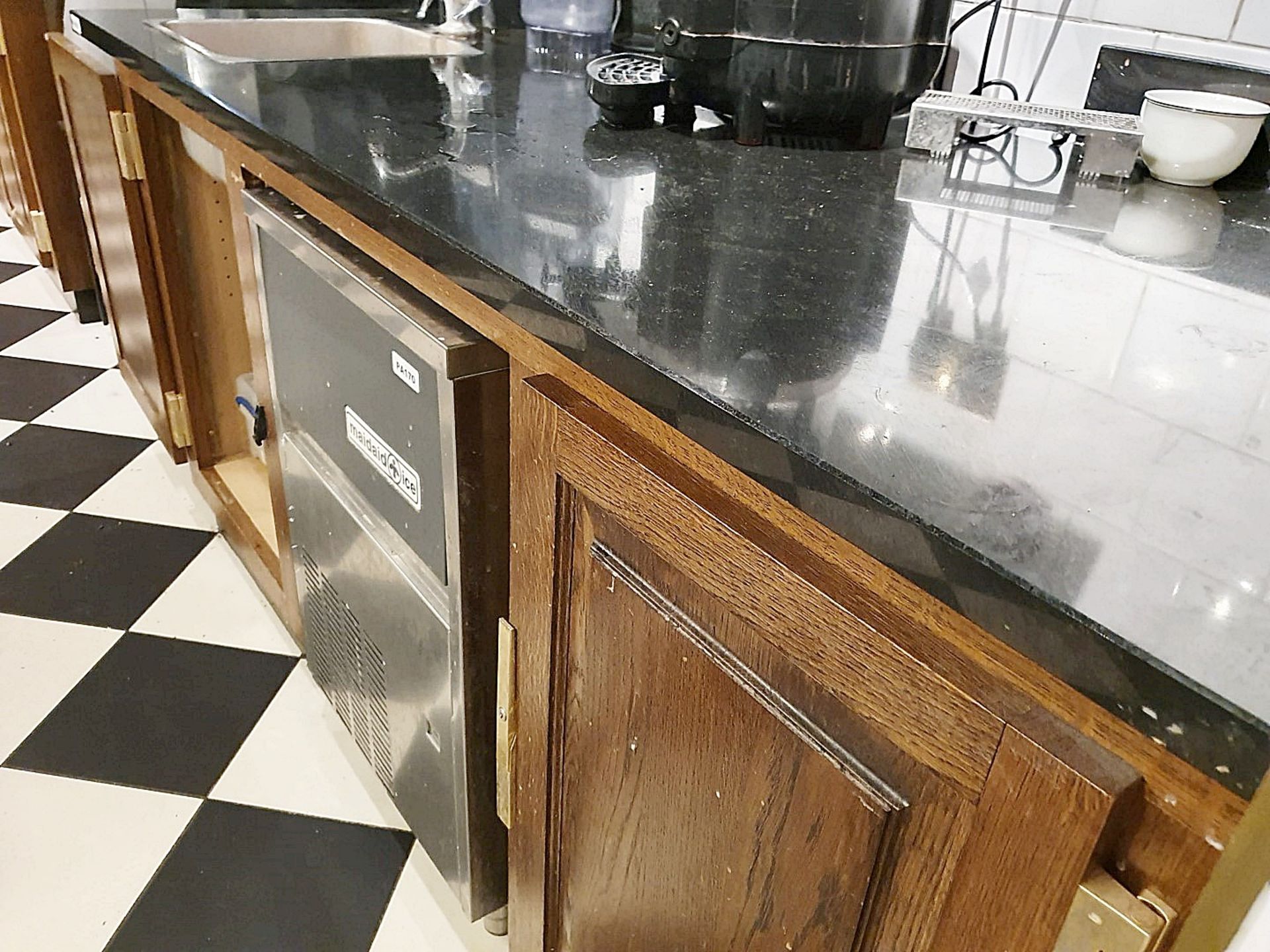 1 x Preparation Counter Unit With Oak Doors and Brass Hardware, Black Granite Work Surface and - Image 6 of 6