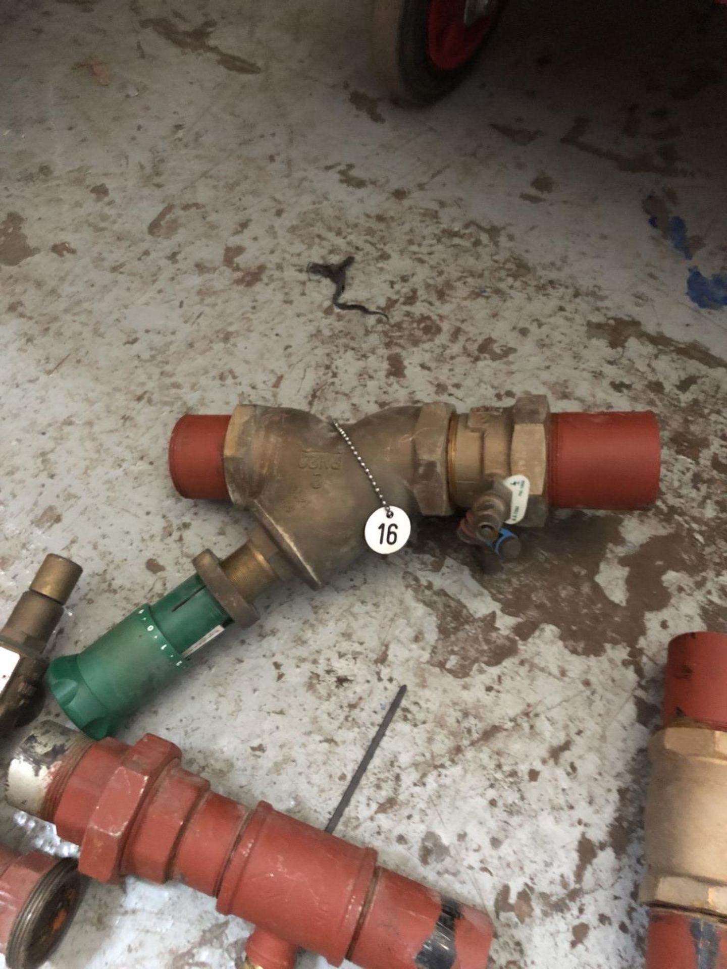 Lot Of Hattersley 9 Valves In A Variety Of Sizes - NP002 - CL344 - Location: Altrincham WA14 - Image 2 of 10