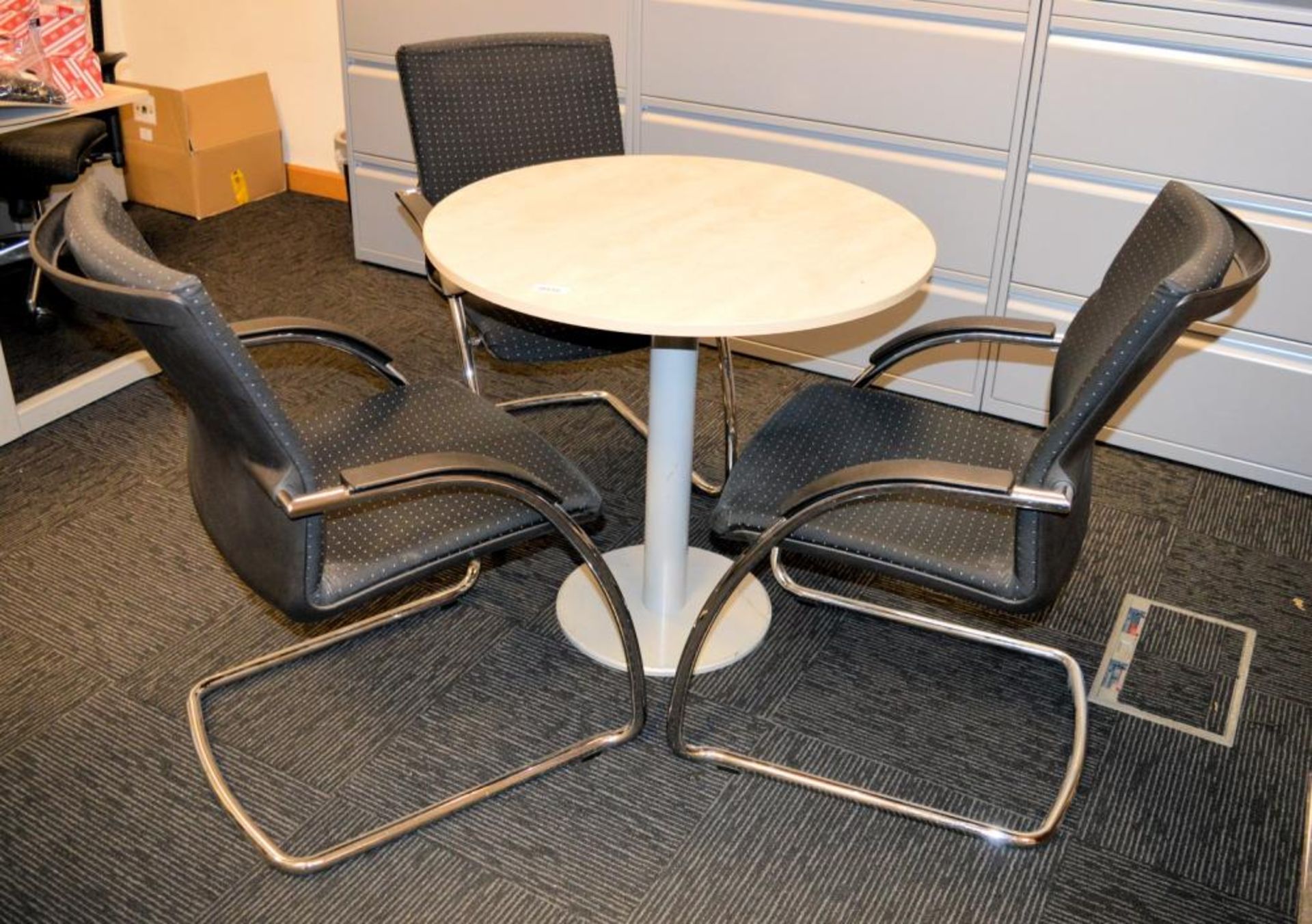 8 x Stackable Boardroom Meeting Chairs in Black With Chrome Stands and Arm Rests - Contemporary - Image 7 of 7