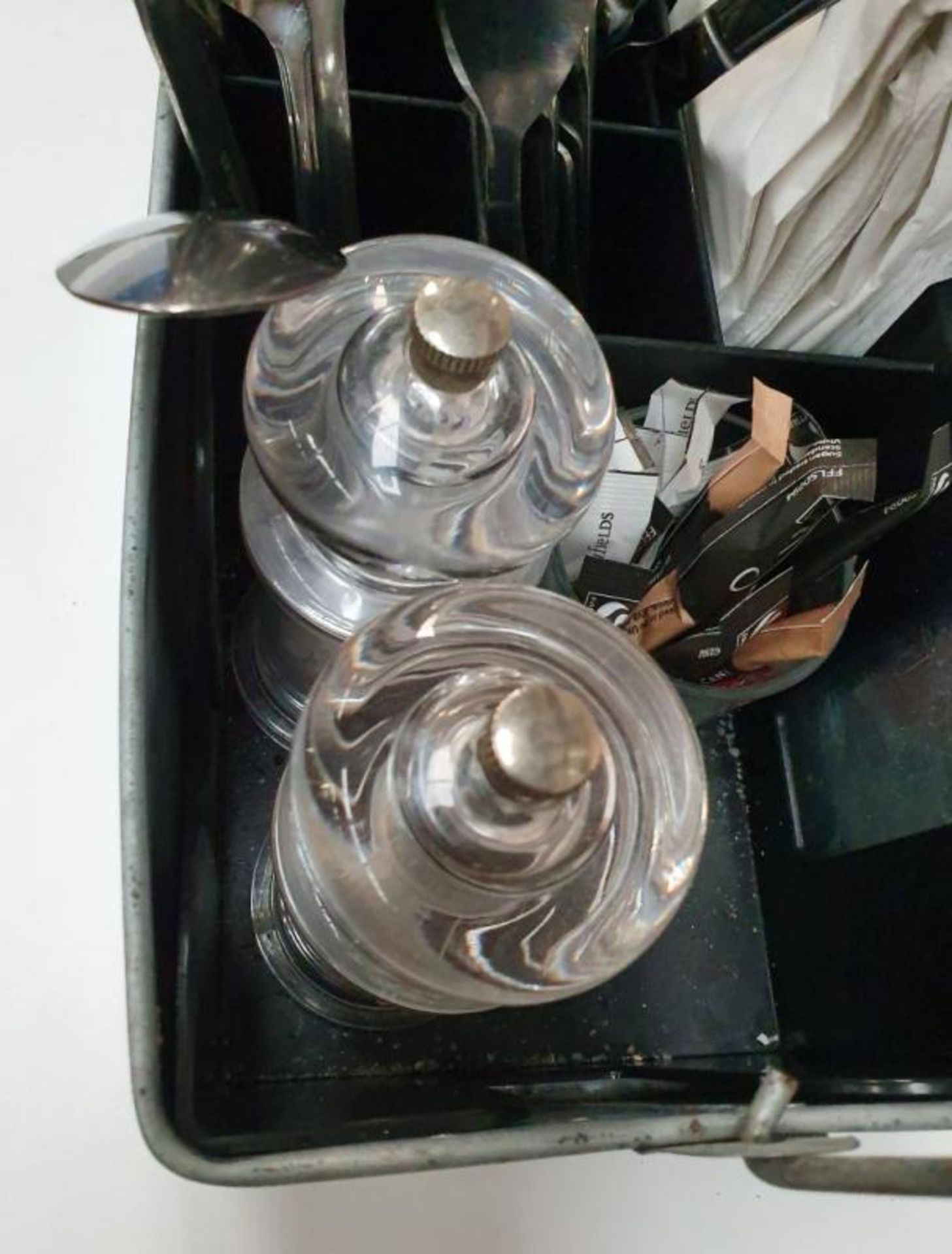 6 x Cutlery, Napkin and Salt & Pepper Rectangular Metal Tins - CL425 - Location: Altrincham WA14 - Image 2 of 5