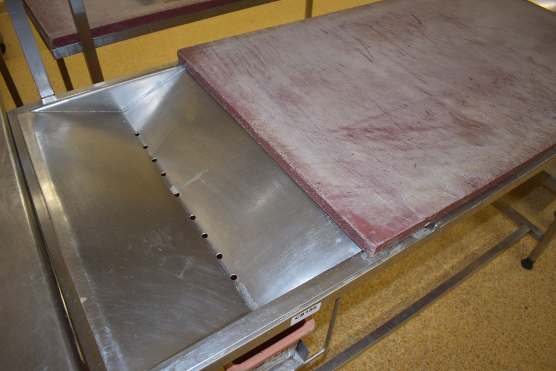 1 x Commercial Supermarket Butchers Prep Table - Stainless Steel Bench With Chopping Board, Drip - Image 6 of 6