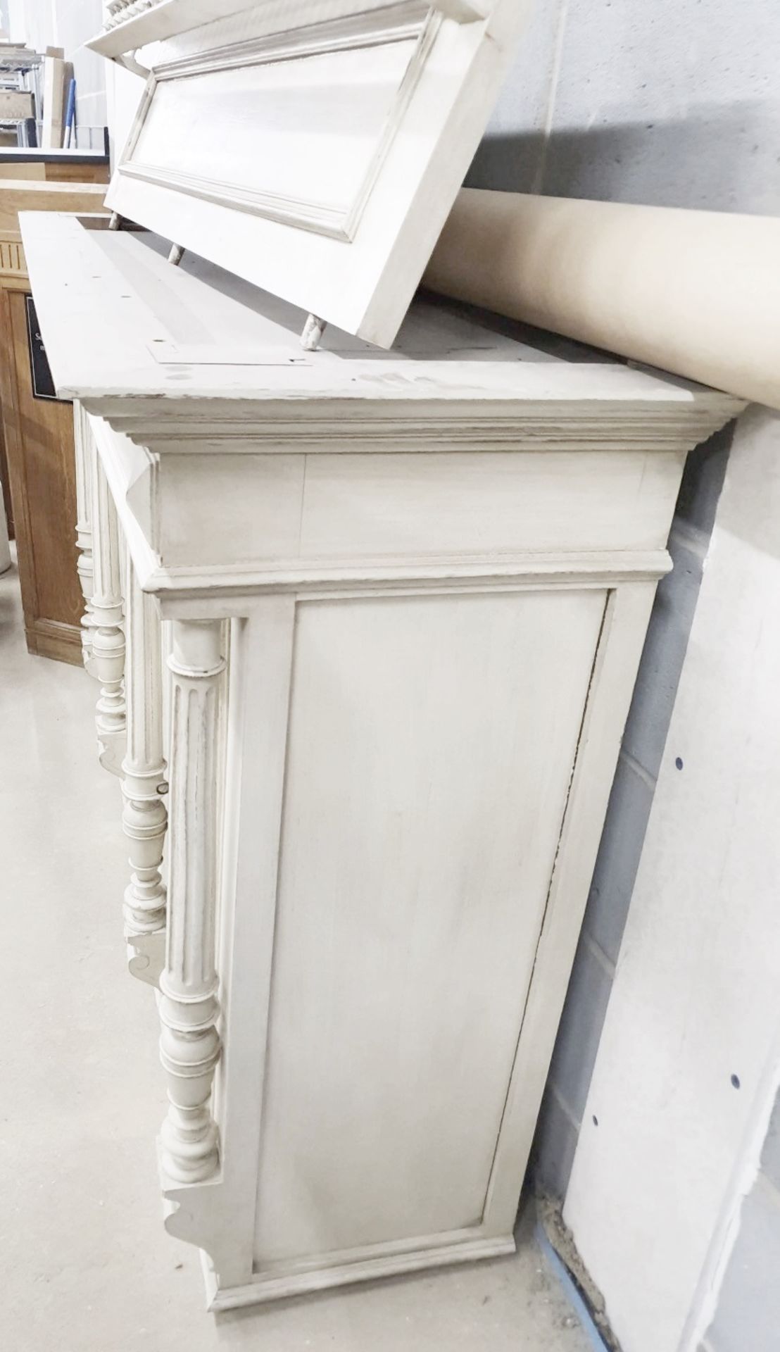 1 x Shabby Chic Dresser in Distressed White - H102/205 x W147 x D66 cms - Ref PA206 - CL463 - - Image 8 of 9
