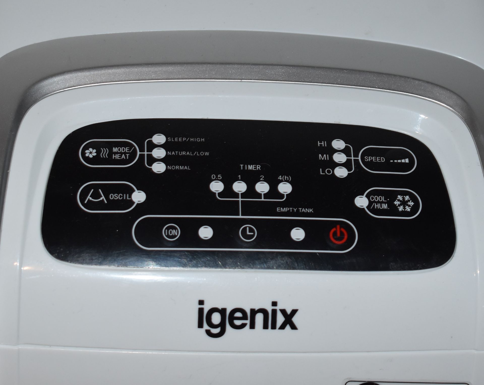 1 x Igenix IG9704 Portable 4-in-1 Evaporative Air Cooler with Fan Heater, Humidifier and Air - Image 2 of 7