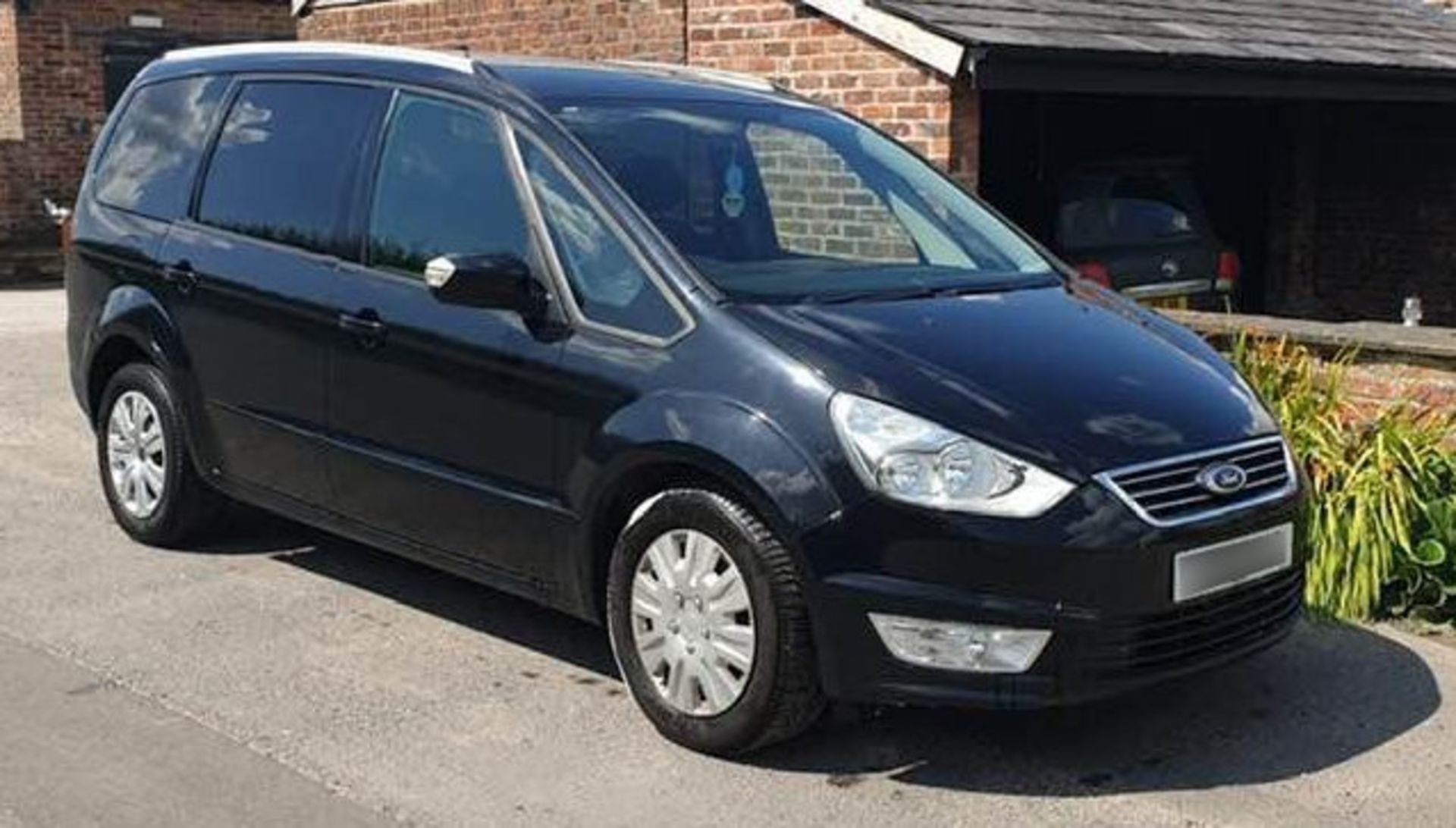 1 x 2014 Ford Galaxy 7-Seater Diesel MPV - Automatic - Black - 126000 Miles - CL331 - Location: - Image 3 of 9