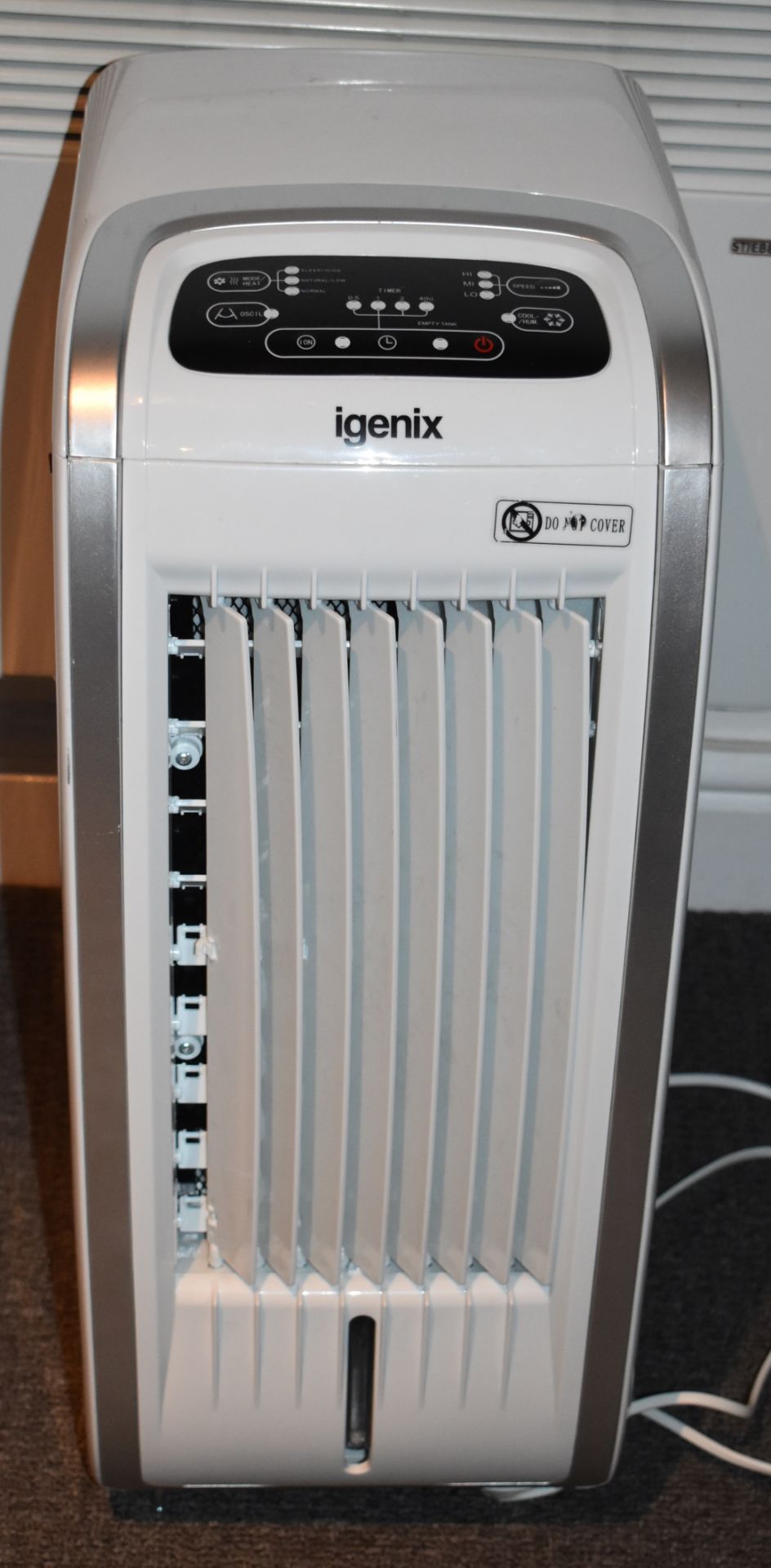 1 x Igenix IG9704 Portable 4-in-1 Evaporative Air Cooler with Fan Heater, Humidifier and Air - Image 3 of 7