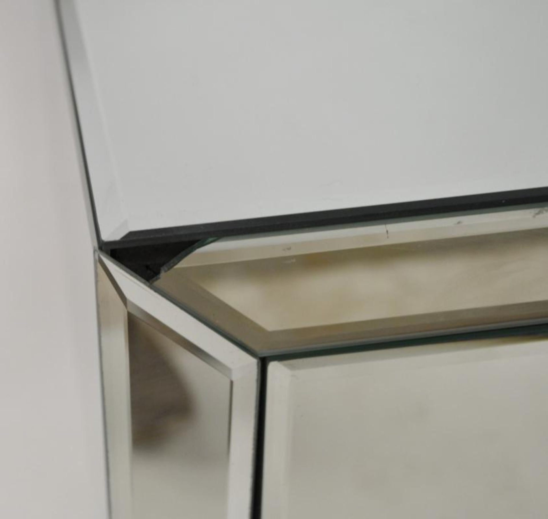 2 x Mirrored Glass Side Tables - Ref: BLT377 - CL380 - NO VAT - Location: Altrincham WA14 - Image 2 of 15