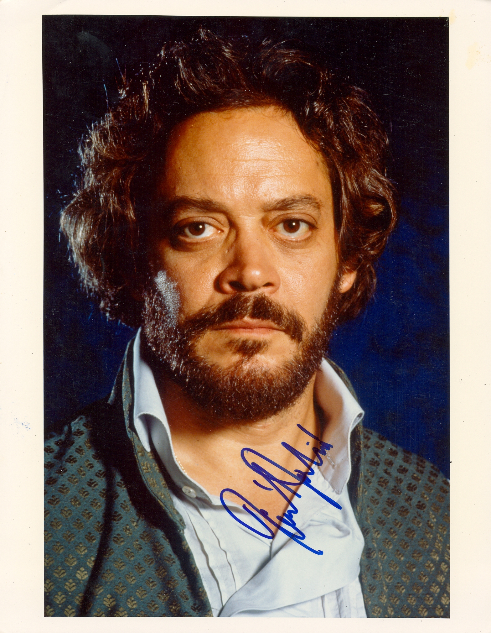 ACTORS: A good selection of colour signed 8 x 10 photographs by various actors,