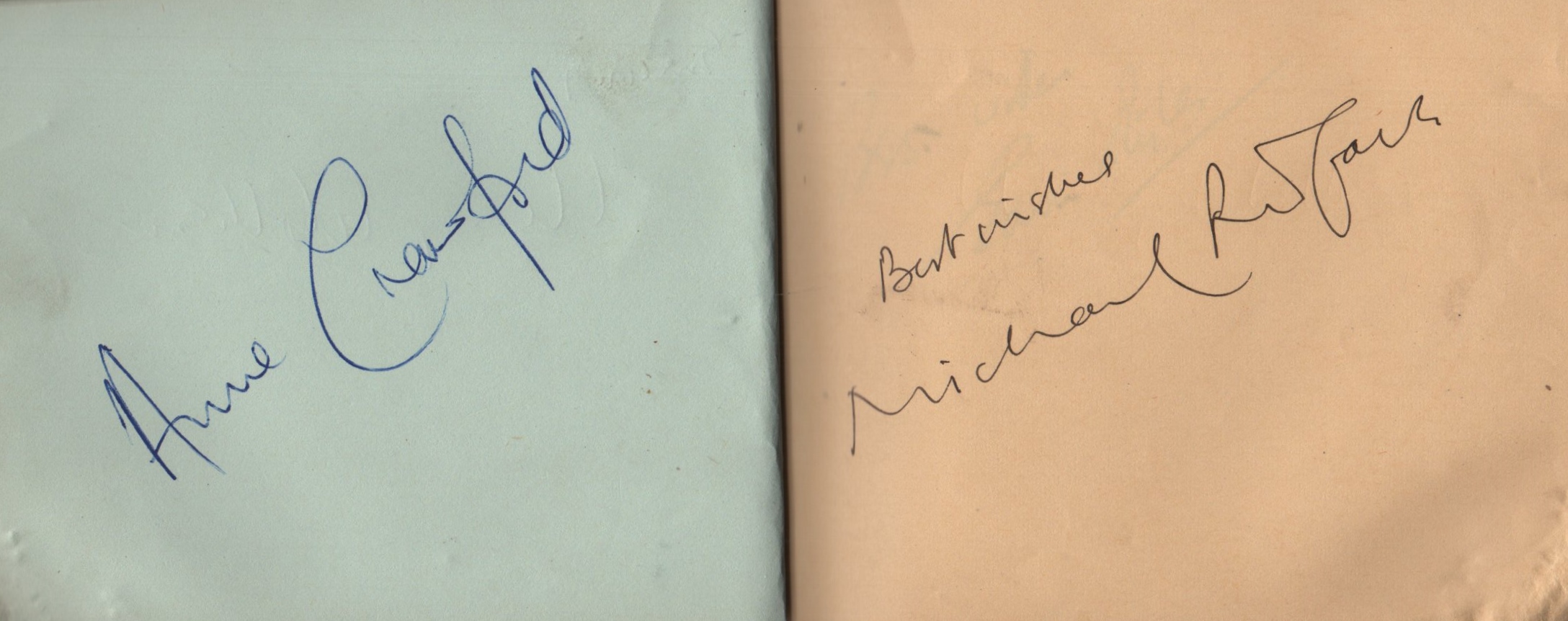 AUTOGRAPH ALBUM: An autograph album containing over 20 signatures by various film and stage actors - Image 9 of 14