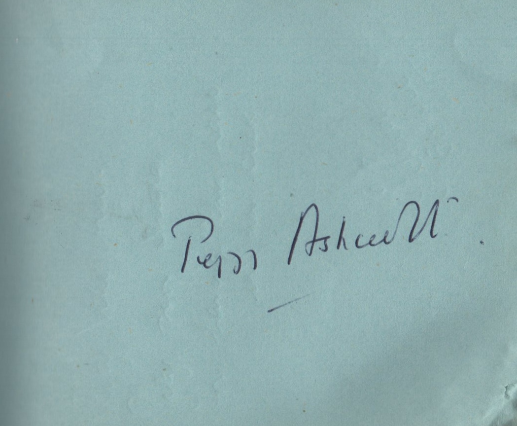 AUTOGRAPH ALBUM: An autograph album containing over 20 signatures by various film and stage actors - Image 11 of 14
