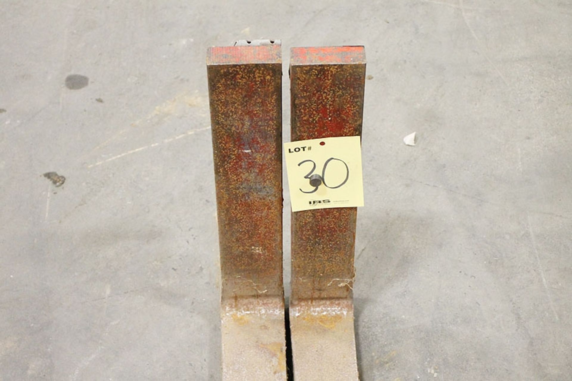Set of Two 41" x 4" Forklift Forks - Image 2 of 5
