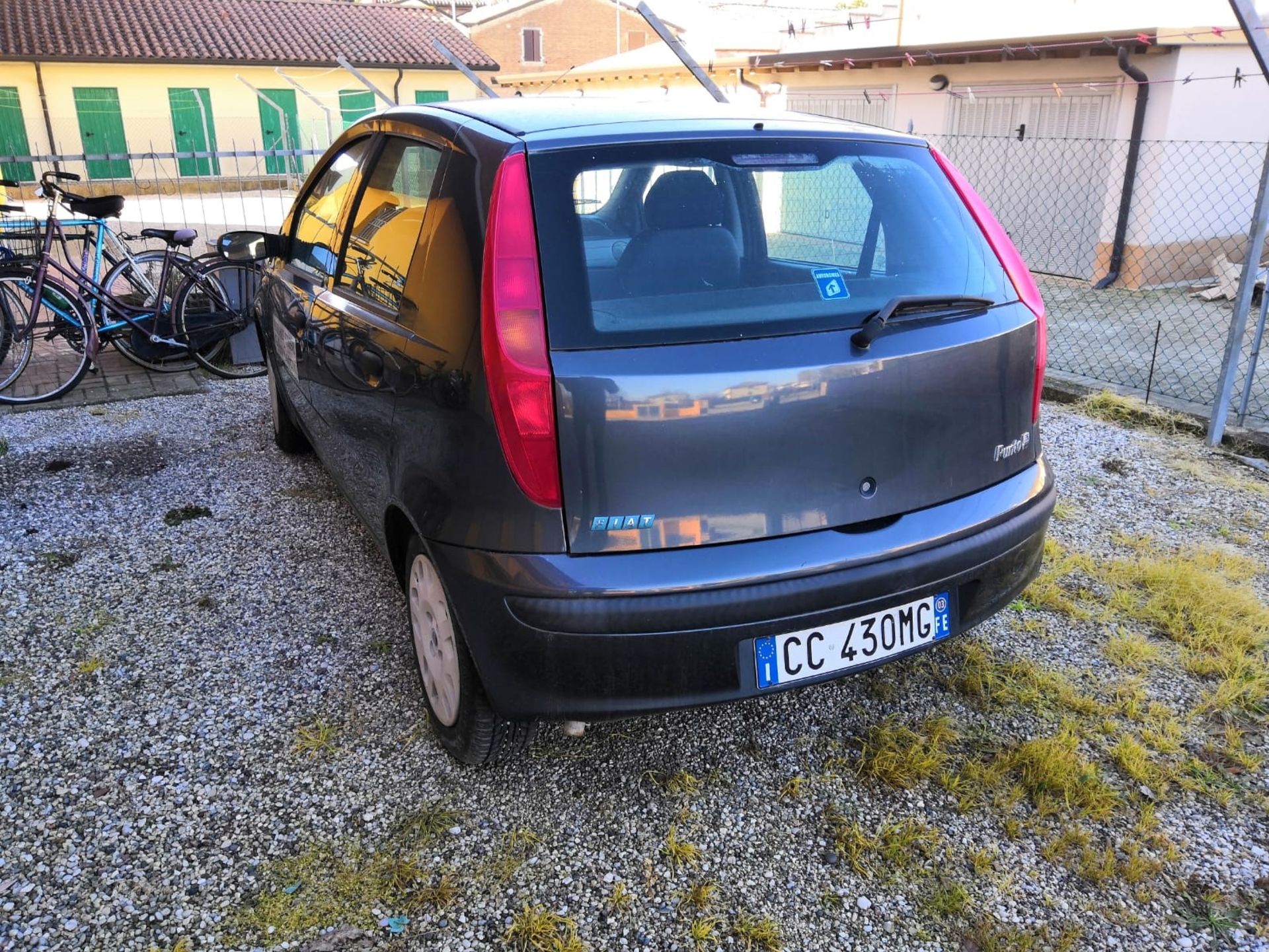 N. 3 (ES. N° 1354/18 IVG N° 5.596) AUTOVETTURA FIAT PUNTO TG. CC 430 MG, ANNO IMM.2003, BENZINA,