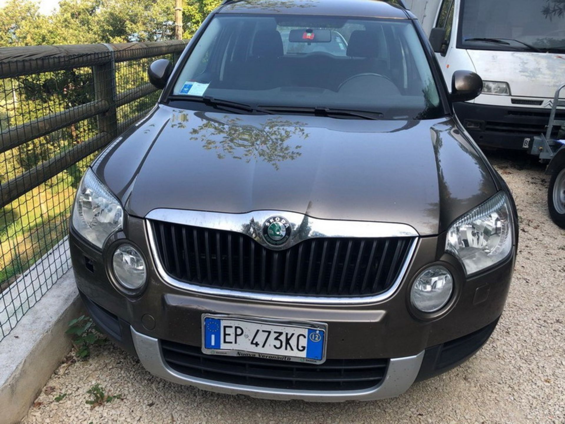 N. 2 (N. 762 FALLIMENTO VR) AUTOVETTURA SKODA YETI TDI 4X4 Tg EP 473 KG ANNO 2012, KW 81 KM 207. - Image 2 of 3