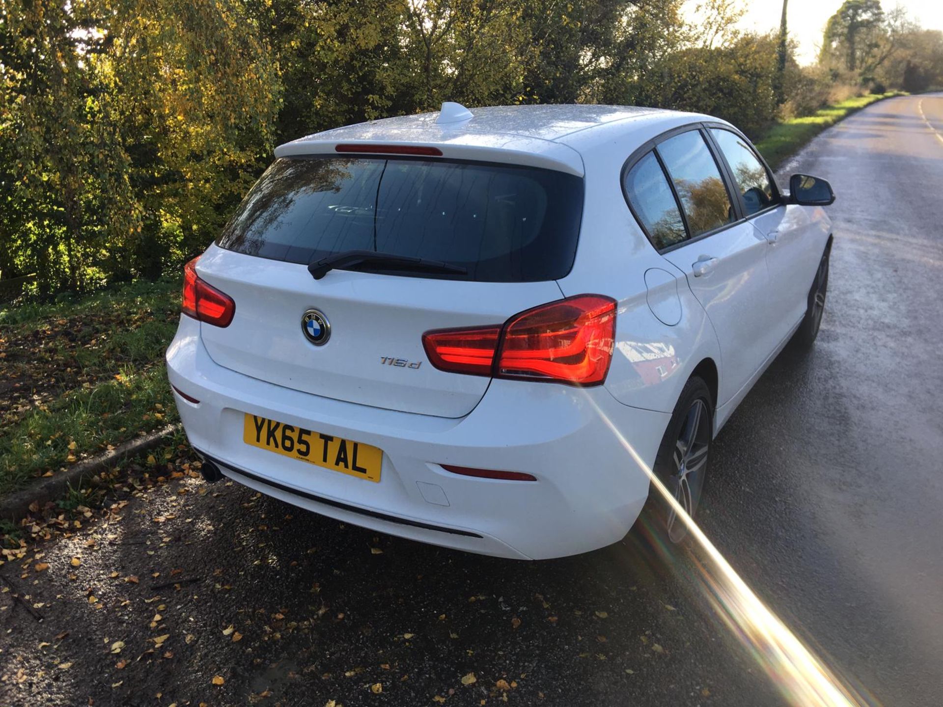 2015 BMW 116d 1.5 DIESEL SPORT **LOW MILEAGE** 10% BUYERS PREMIUM - Image 6 of 13