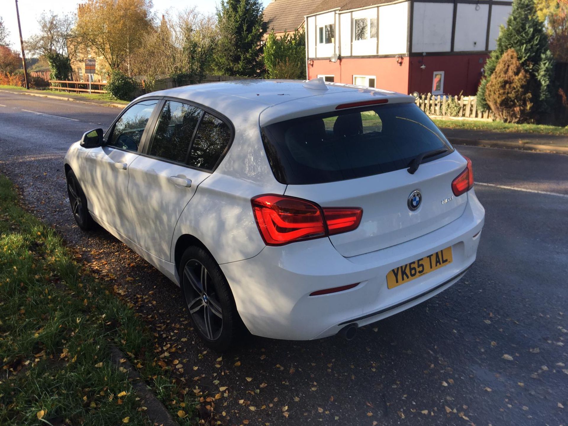 2015 BMW 116d 1.5 DIESEL SPORT **LOW MILEAGE** 10% BUYERS PREMIUM - Image 7 of 13