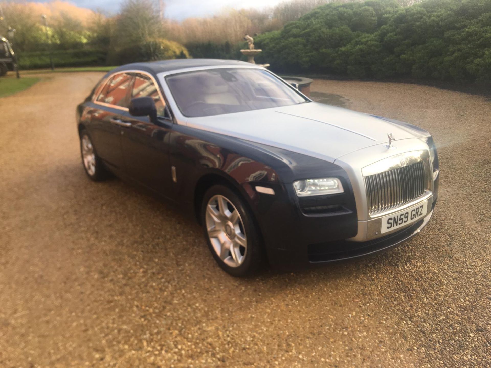 2010 ROLLS ROYCE GHOST 6.6 AUTOMATIC **LOW MILEAGE** 10% BUYERS PREMIUM