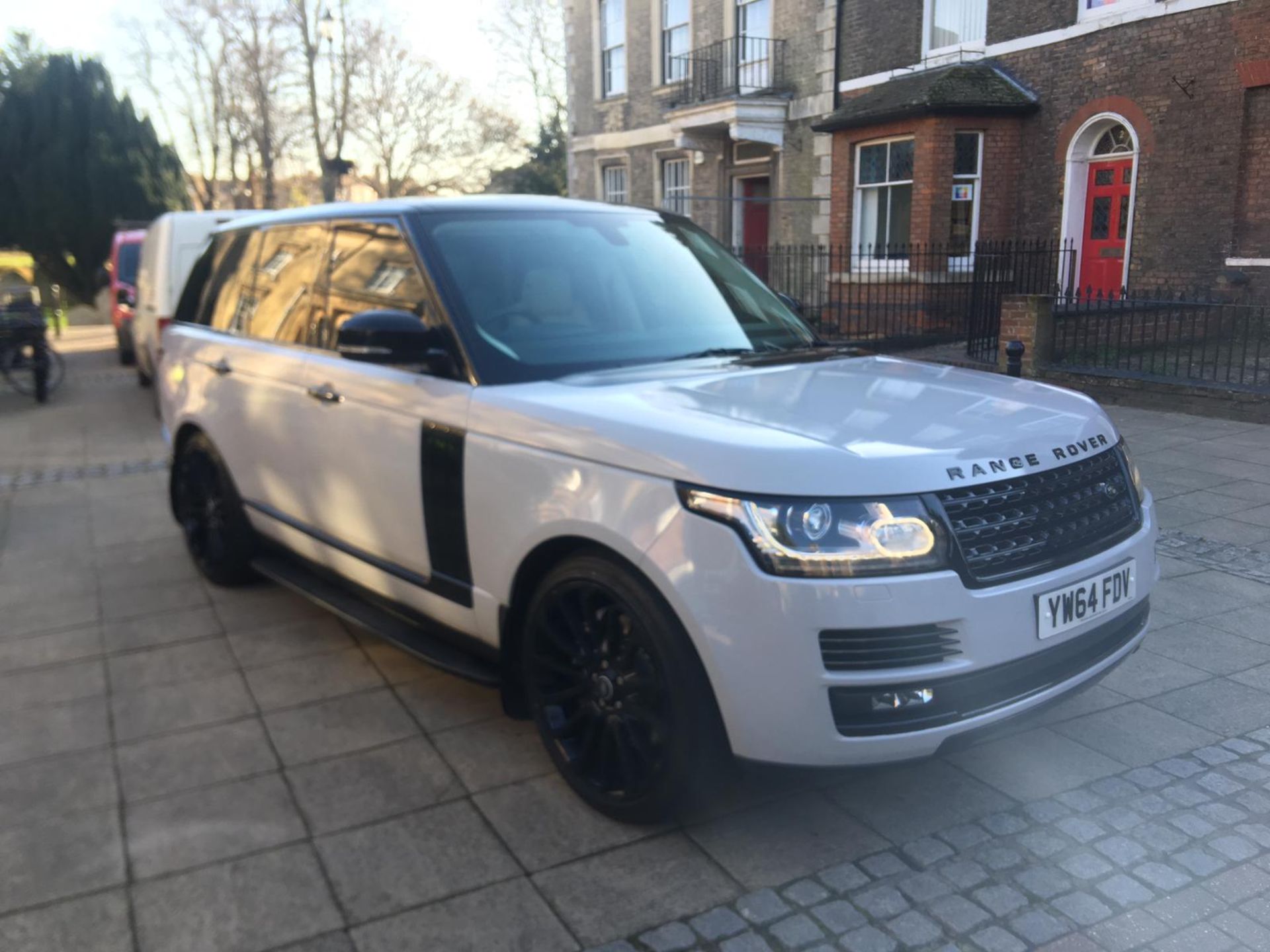 2015 RANGE ROVER VOGUE 4.4 DIESEL BLACK PACK **MANUFACTURES WARRANTY**