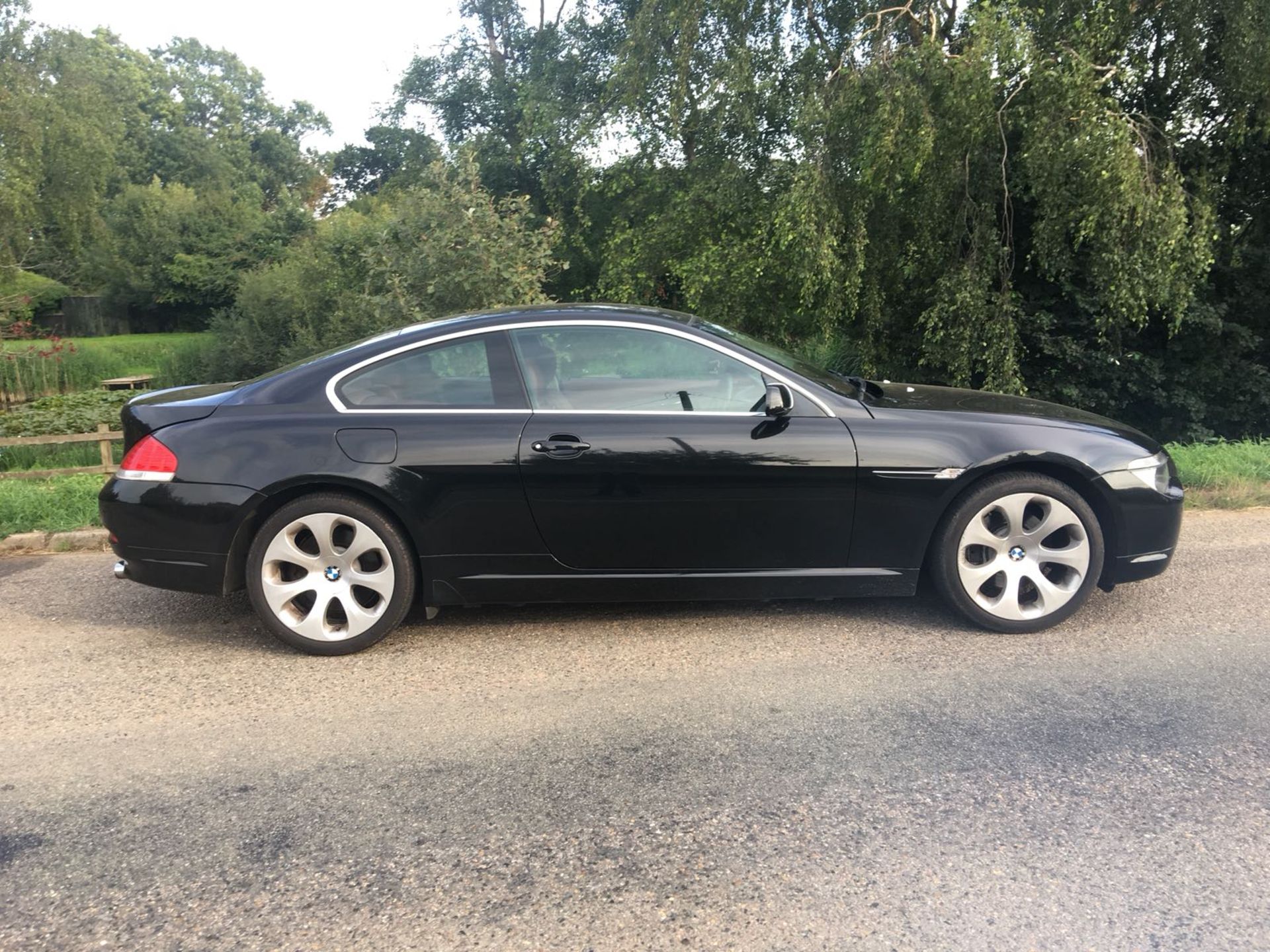 2005 BMW 645 CI COUPE **RED LEATHER - Image 4 of 19