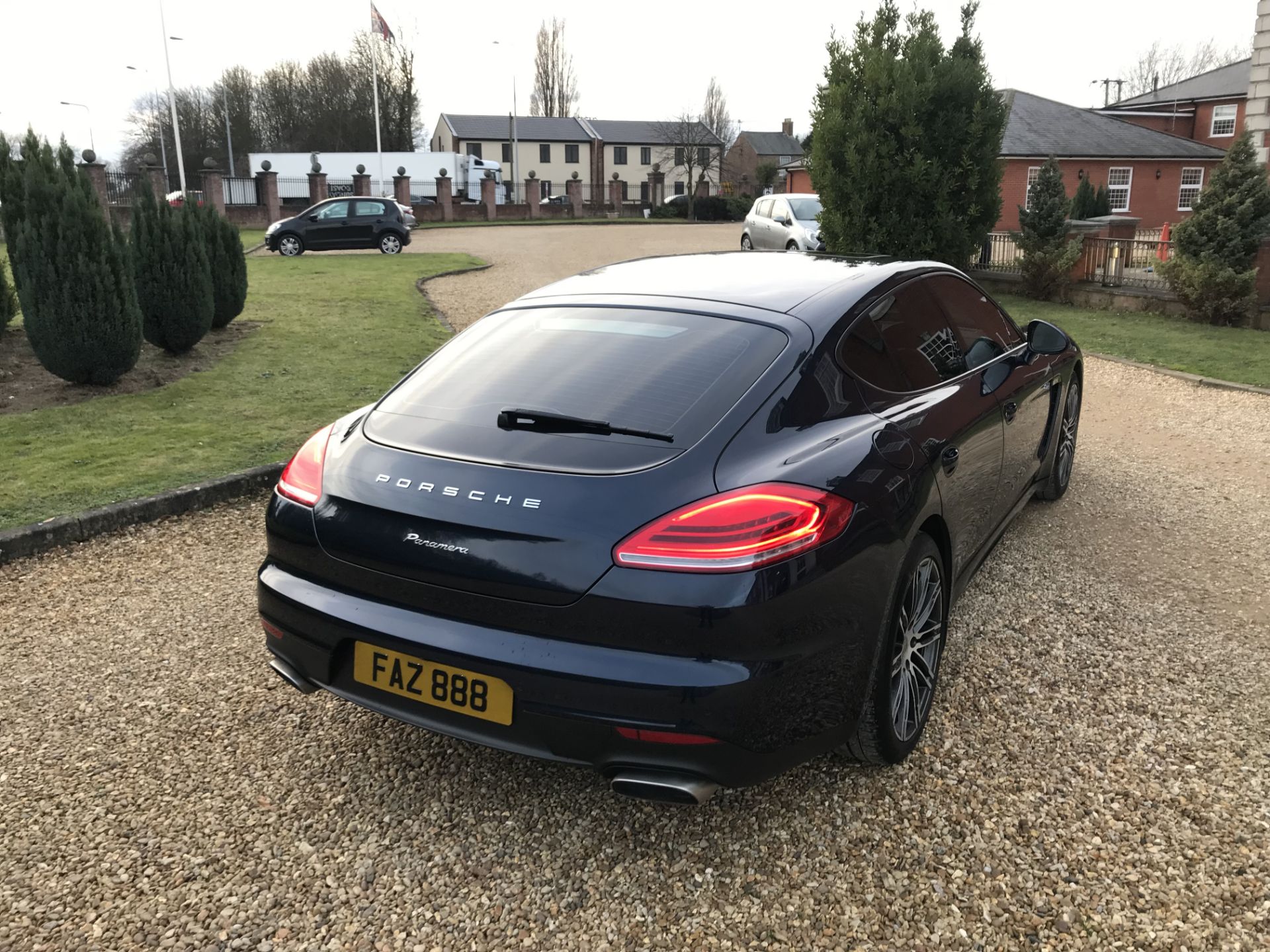 2015 PORSCHE PANAMERA S 3.0 V6 D 300 TRIPTRONIC S **FACELIFT MODEL** - Image 10 of 30