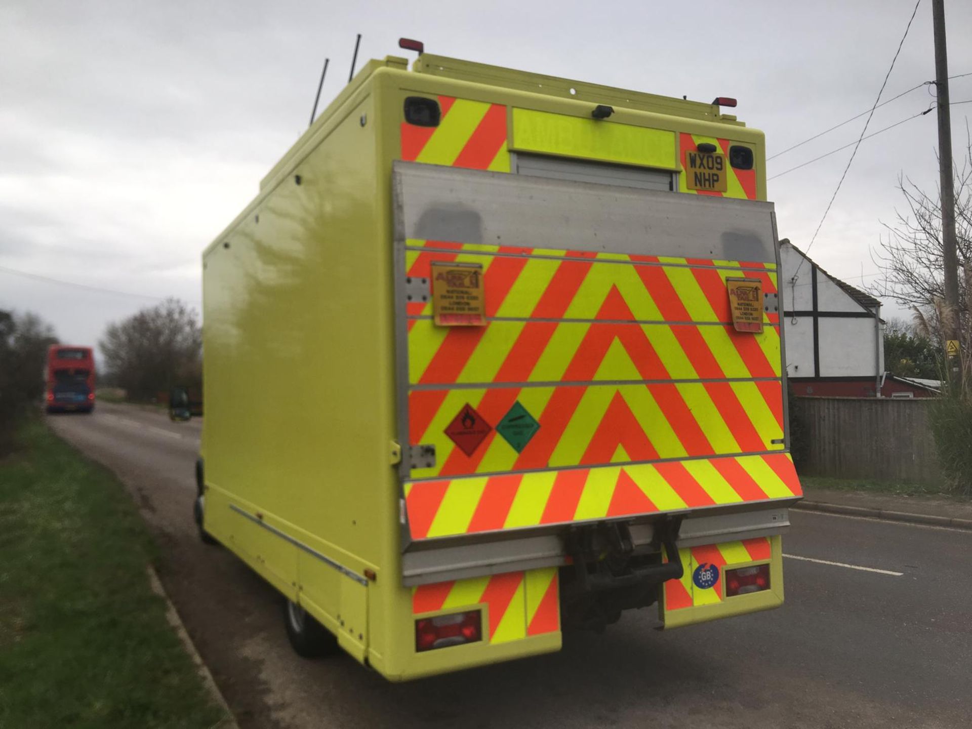 2009 IVECO DAILY 65C18 3.0 AMBULANCE **LOW MILEAGE** - Image 7 of 41