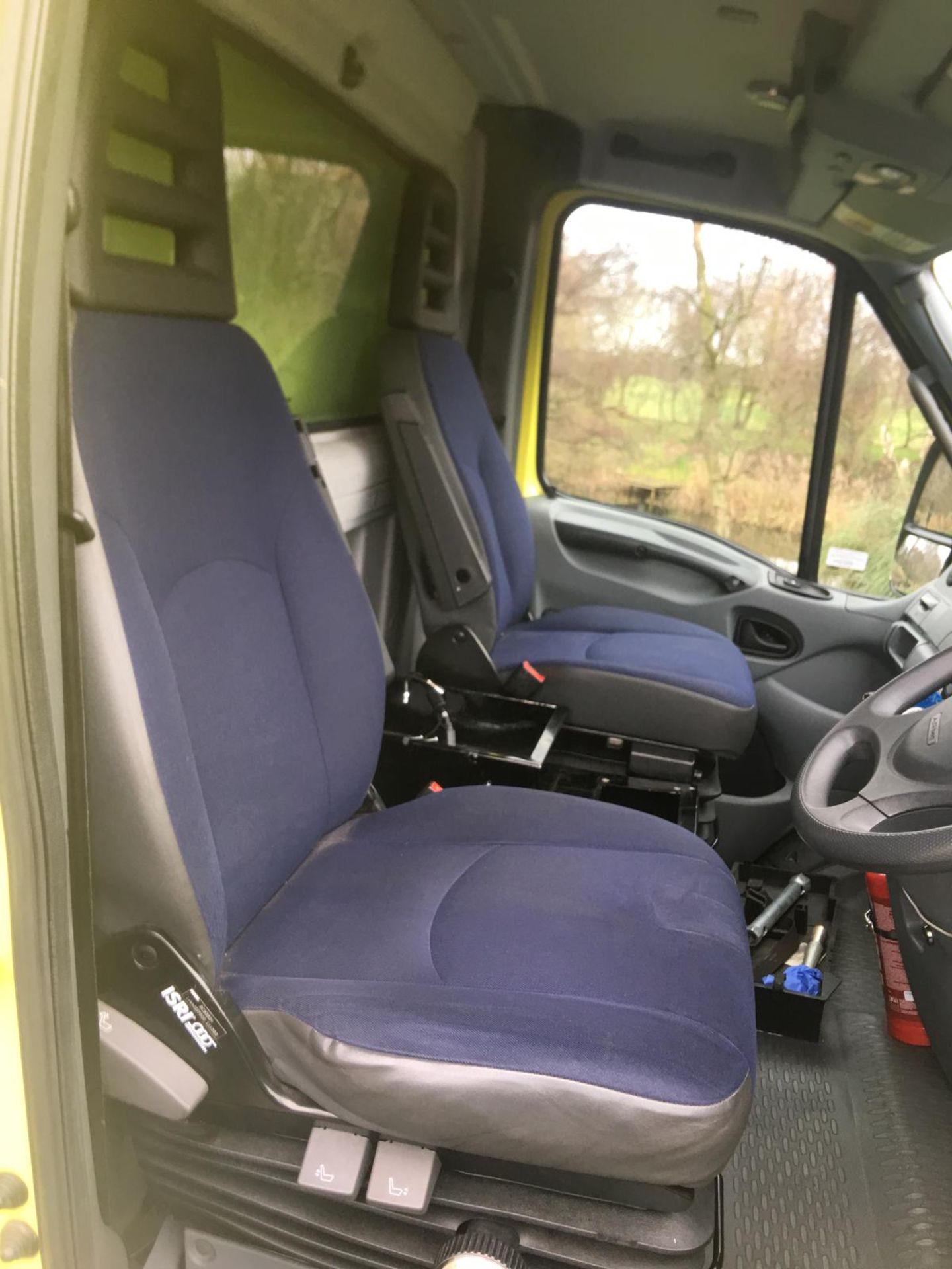 2009 IVECO DAILY 65C18 3.0 AMBULANCE **LOW MILEAGE** - Image 38 of 41