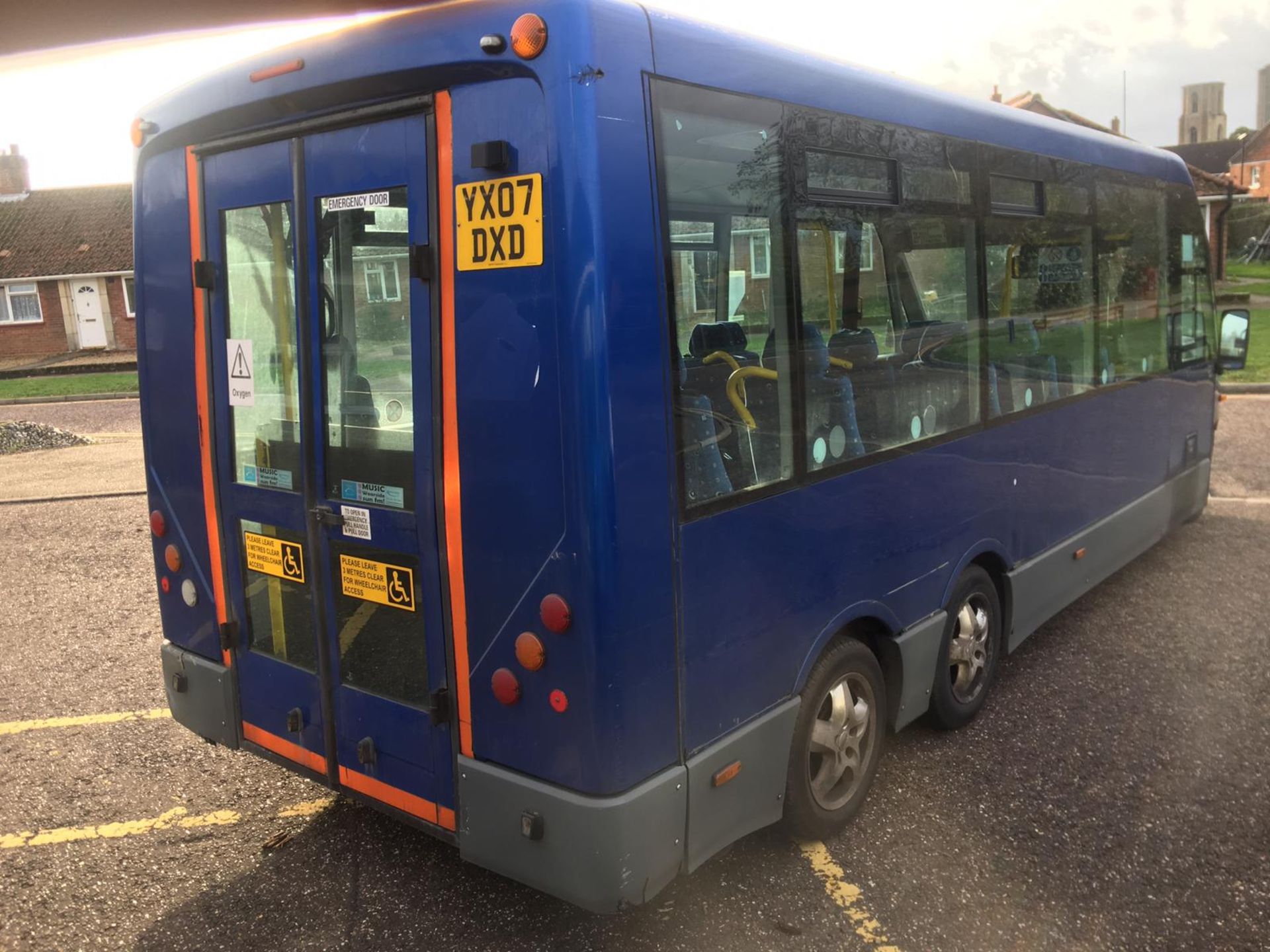 2007 VOLKSWAGEN CRAFTER MINI BUS 2.5 **DISABLED ACCESS & 17 SEATER** - Image 9 of 28