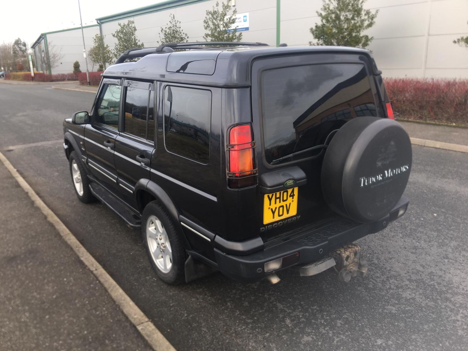 2004 LANR ROVER DISCOVERY ES PREMIUM TD5 AUTO **7 SEATER** - Image 6 of 22