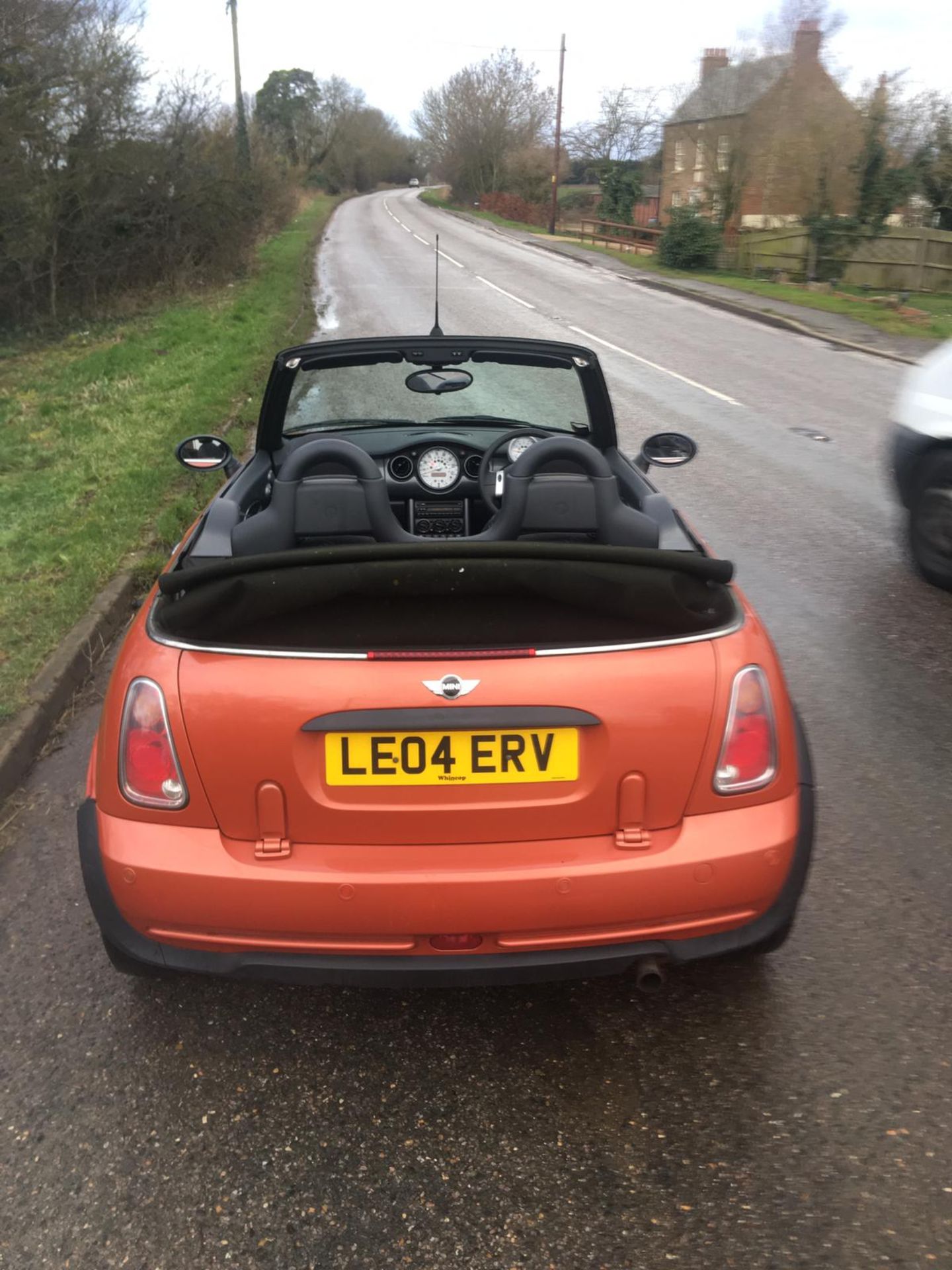 2004 MINI CONVERTIBLE - 1.6 One 2dr - Image 8 of 22