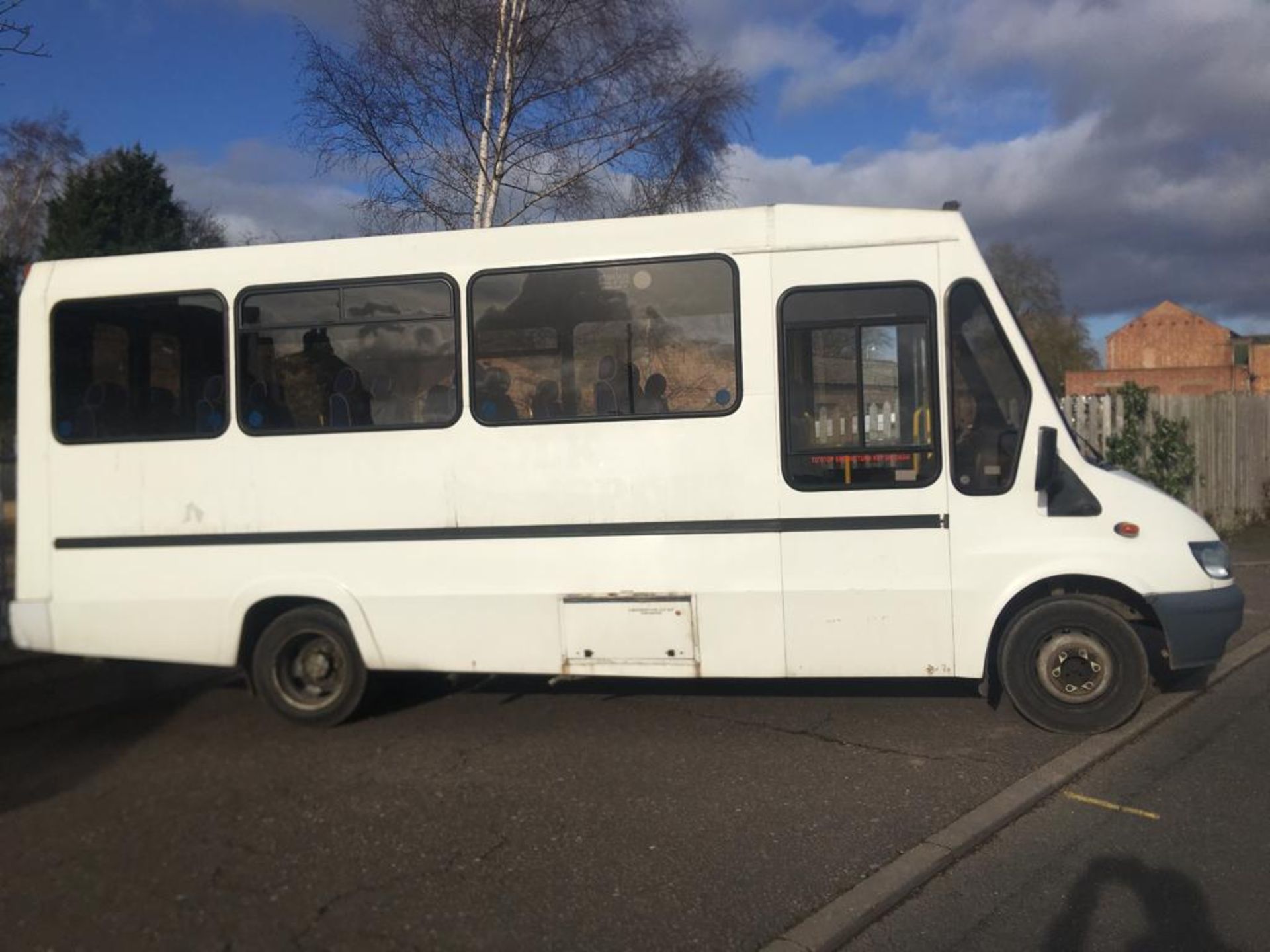 2003 FORD TRANSIT 350 MINIBUS **17 SEATER**WHEEL CHAIR ACCESS** - Image 7 of 31