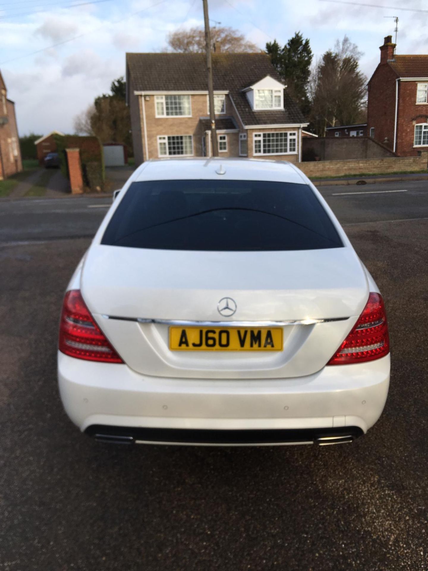 2010 MERCEDES BENZ S350 CDI AMG **PEARL WHITE**ONE OWNER FROM NEW** - Image 8 of 32