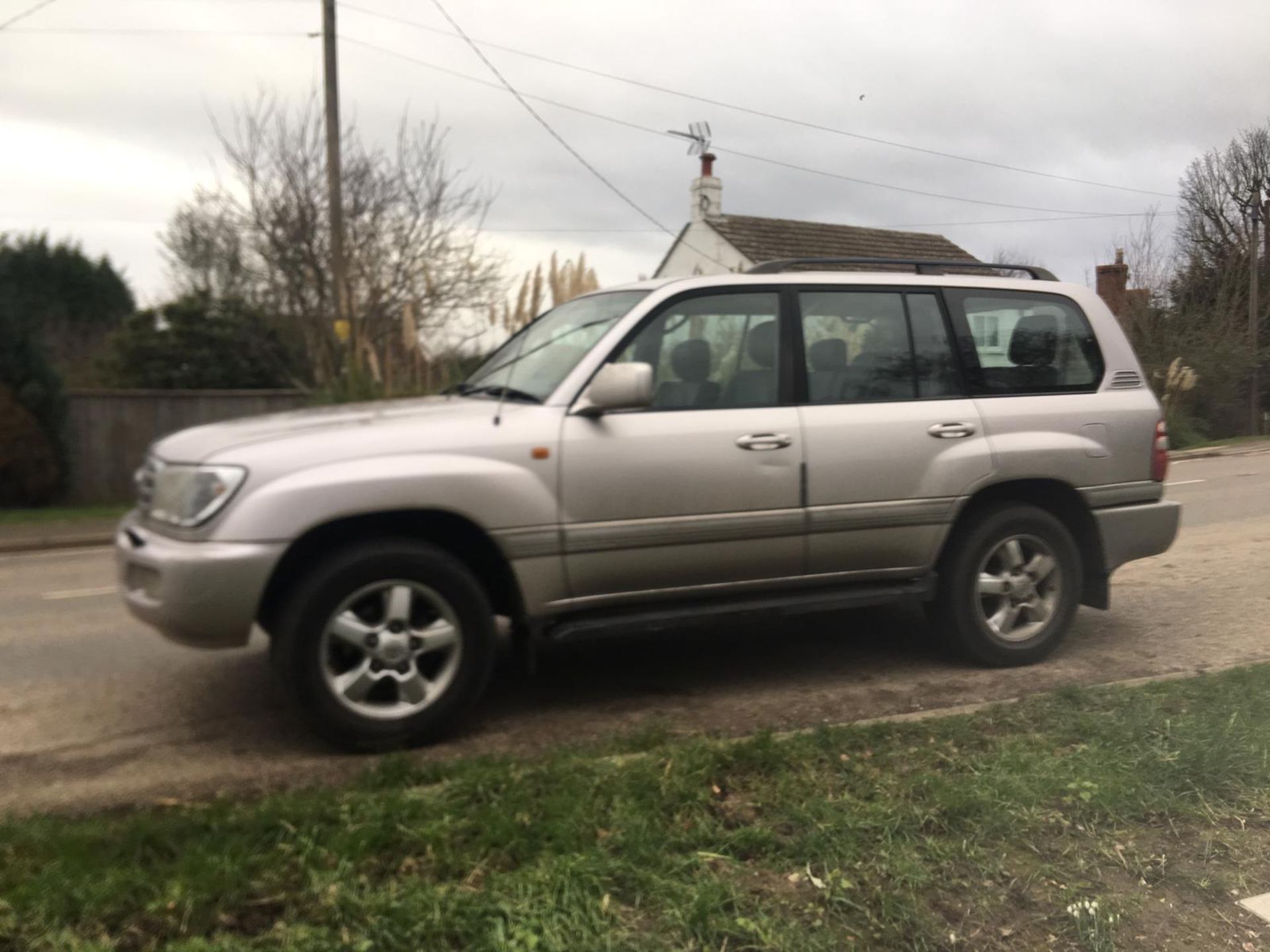 2003 TOYOTA AMAZON LANDCRUISER 4.2 TD AUTO - Image 5 of 20