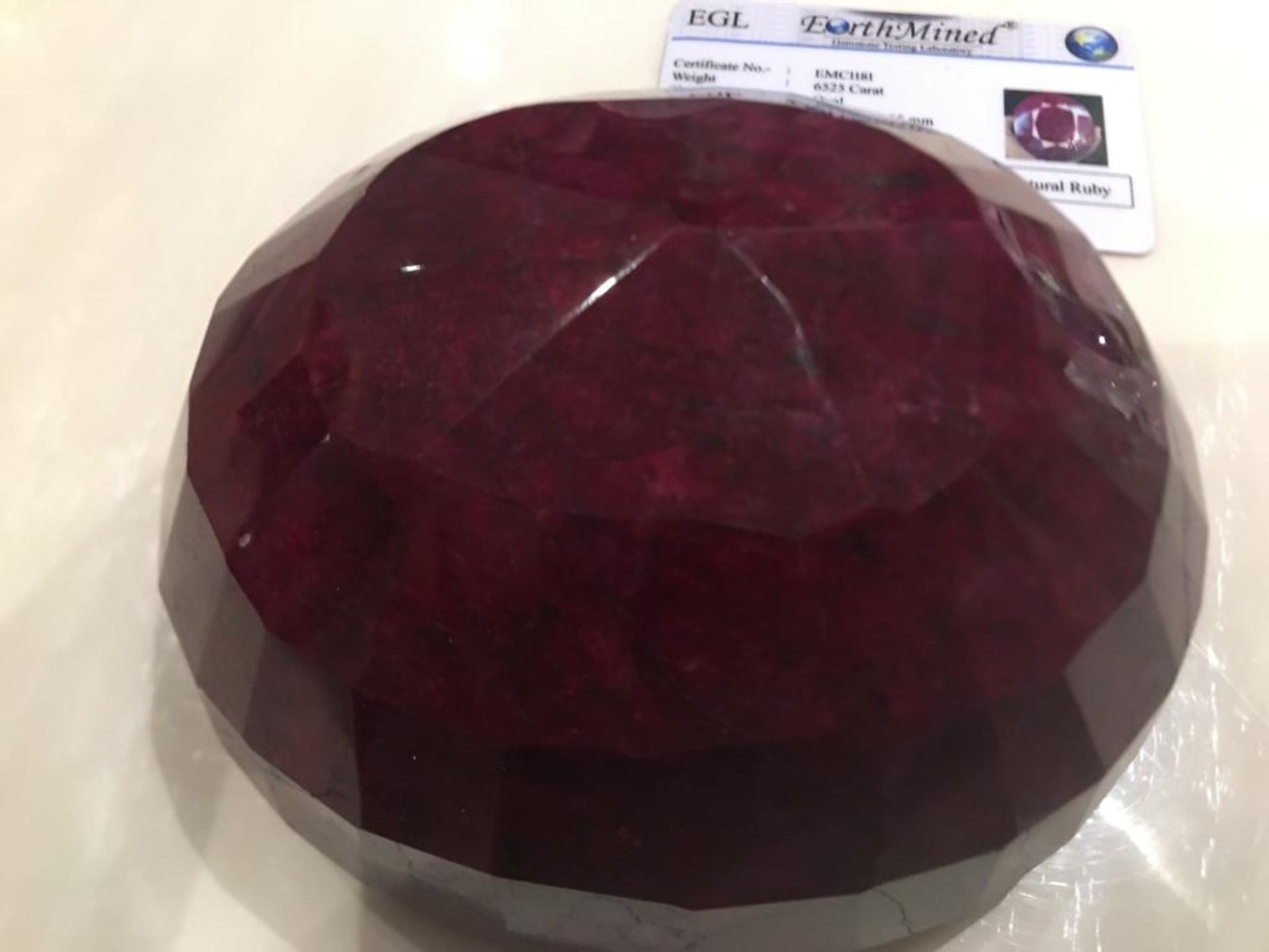 6525 CARATS NATURAL OVAL RUBY MUSEUM/COLLECTORS PIECE