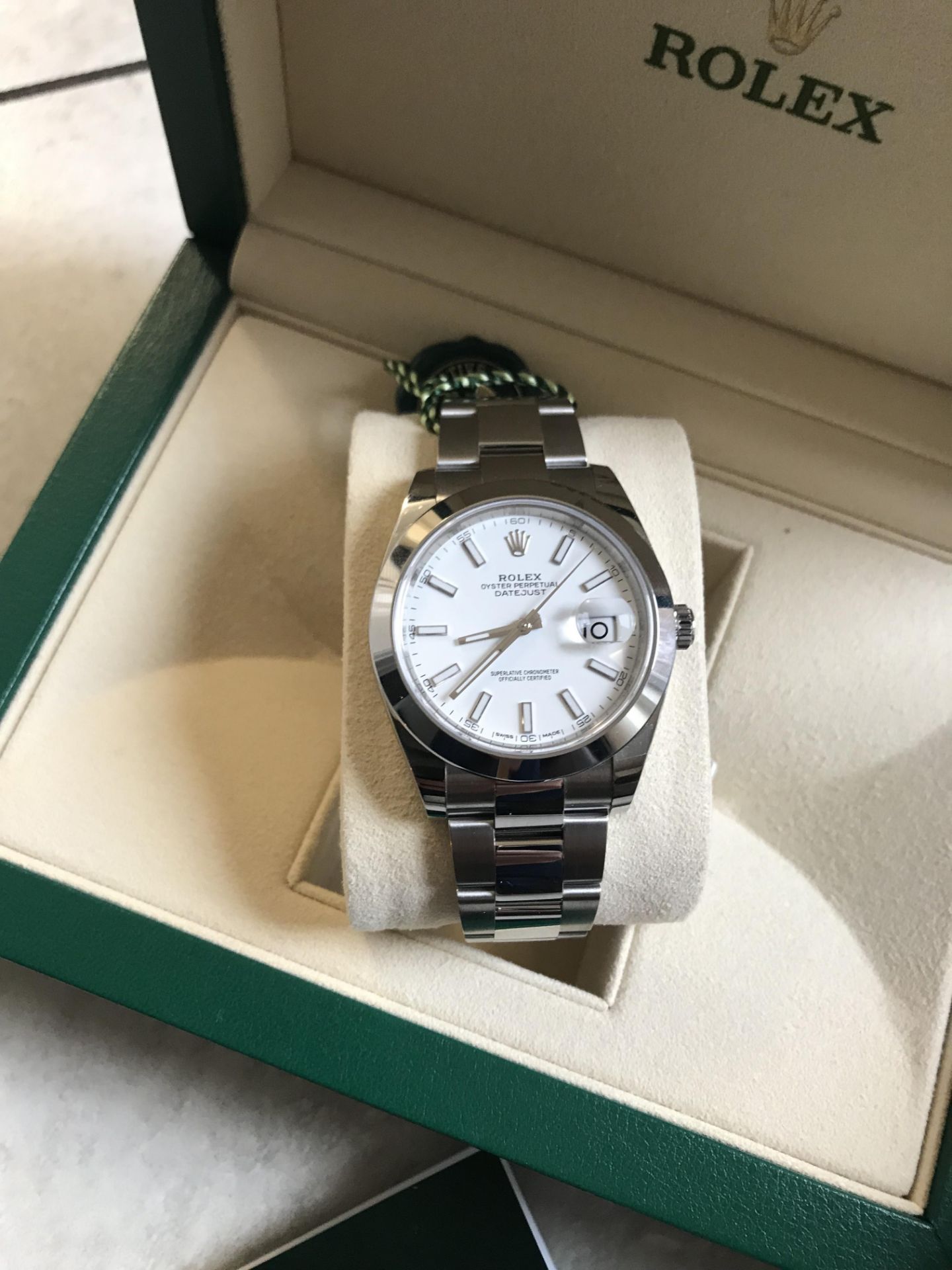 2019 ROLEX DATEJUST 41 WHITE OYSTERSTEEL 41 MM - Image 2 of 13