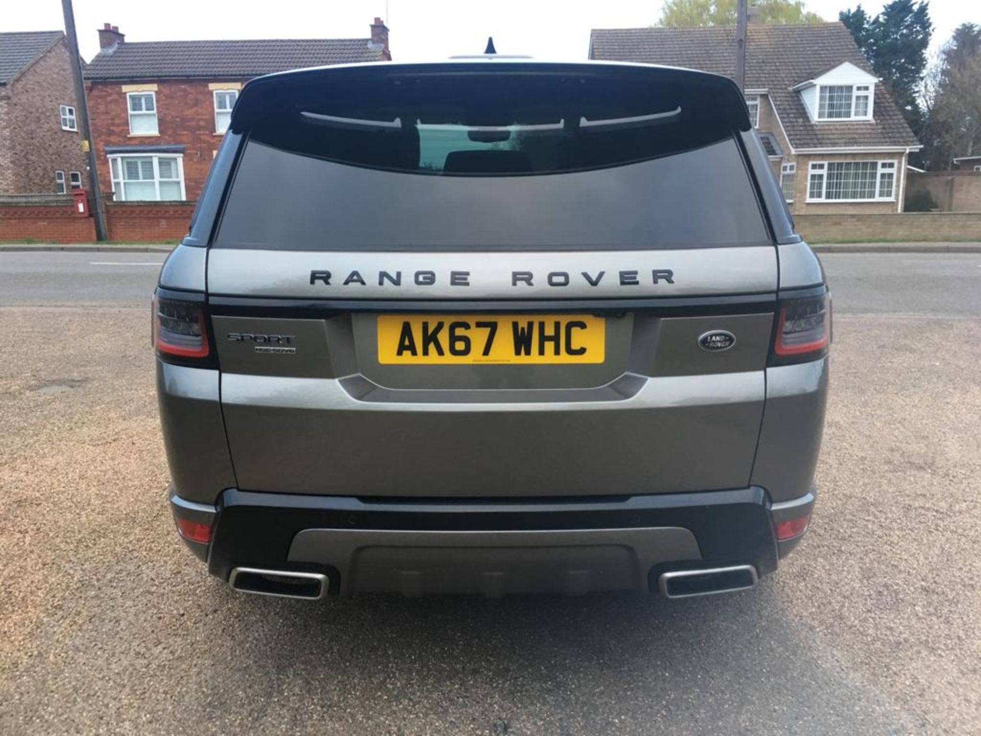 2018 RANGE ROVER SPORT 3.0 HSE DYNAMIC **ONE OWNER FROM NEW**COST £79,800 NEW LAST YEAR** - Image 7 of 26