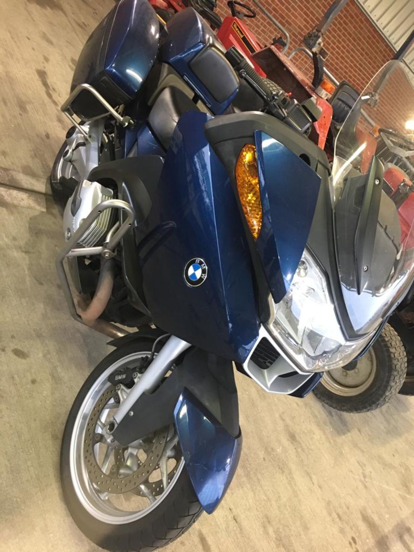 2009 BMW R1200 RT 1170CC **LOW MILEAGE** - Image 8 of 15